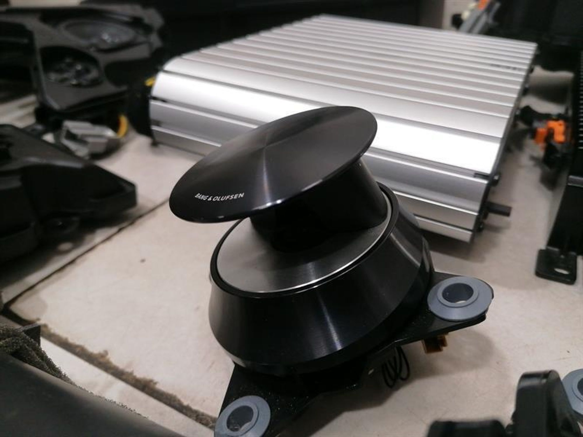 Автоакустика комплект BANG & OLUFSEN Aston Martin Rapide I 2012, 350000 рублей, Москва