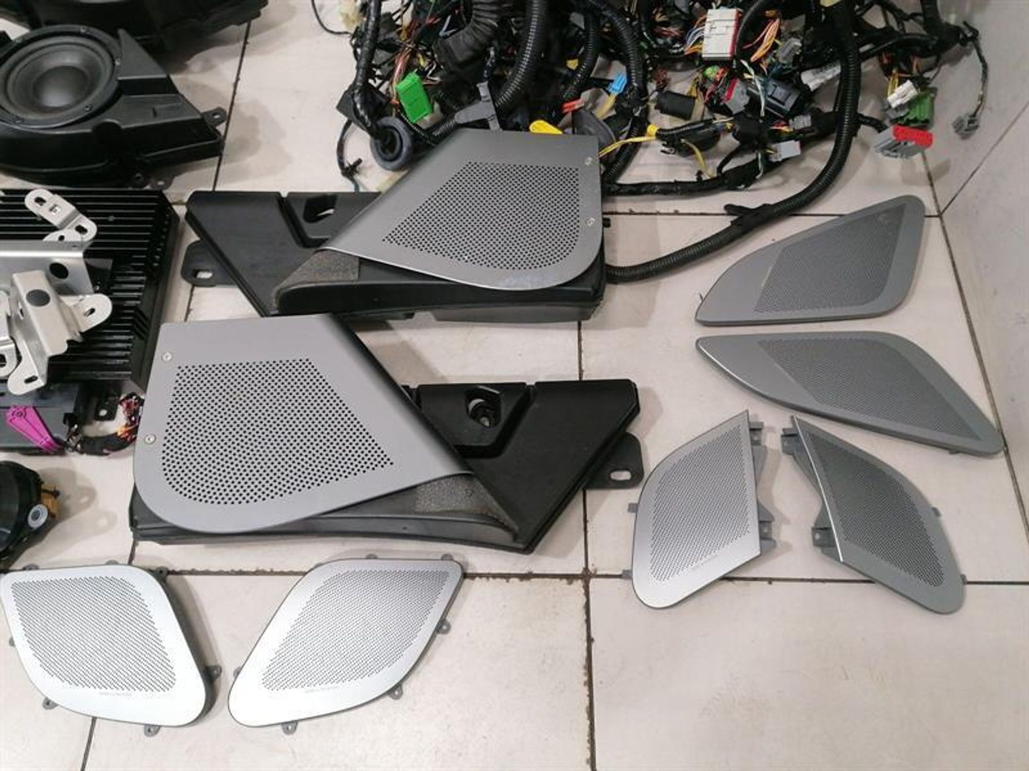 Автоакустика комплект BANG & OLUFSEN Aston Martin Rapide I 2012, 350000 рублей, Москва