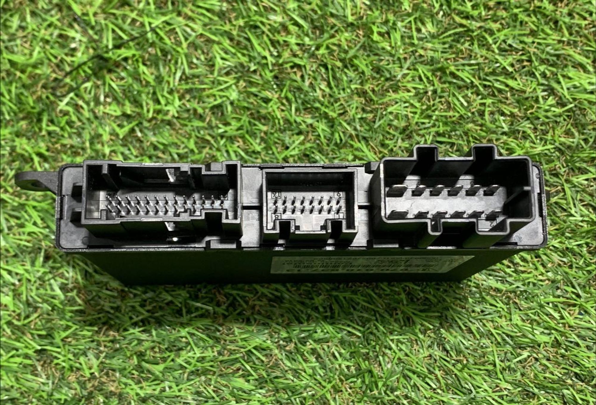 https://ycs.partsauto.market/partsauto-images/thmbs/h353NjtZg3VDP19b5HMt7LlpbQ93/26117705be9b0d45babe546b211b23e2/e67d1369b2fe03dfeeb549f6a11b13b2.jpg
