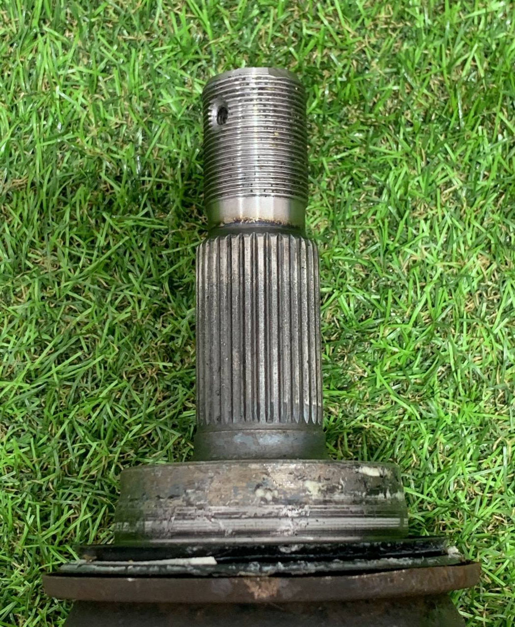 https://ycs.partsauto.market/partsauto-images/thmbs/h353NjtZg3VDP19b5HMt7LlpbQ93/274525eb688c0c17544240ac90de8342/7c5c82272e6ddc572c0ce6f87d908fb4.jpg