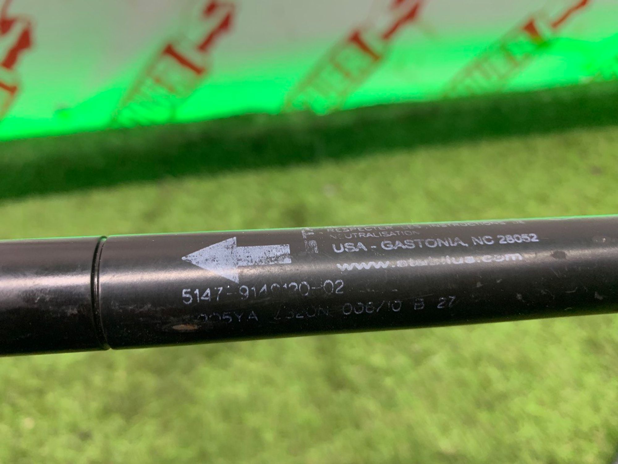 Амортизатор пола багажника BMW E70 Е71 F15 F16, 2000 рублей, Москва