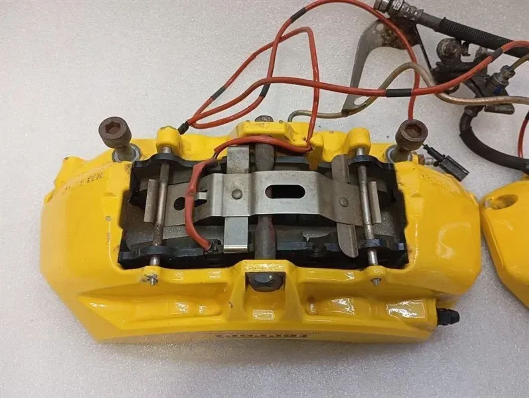 https://ycs.partsauto.market/partsauto-images/thmbs/h353NjtZg3VDP19b5HMt7LlpbQ93/287a6e4c1a255ca579530c89dca534ba/101de2d5f10de19e8284d76cfc802720.jpg