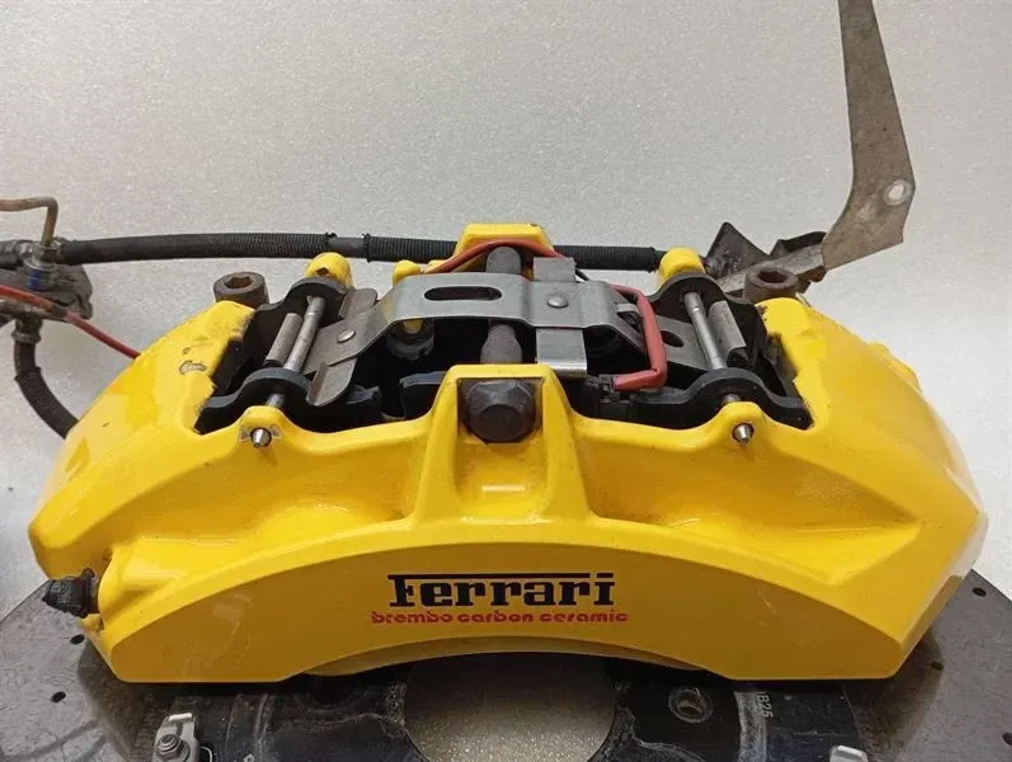 Комплект передних тормозов Ferrari FF, 850000 рублей, Москва