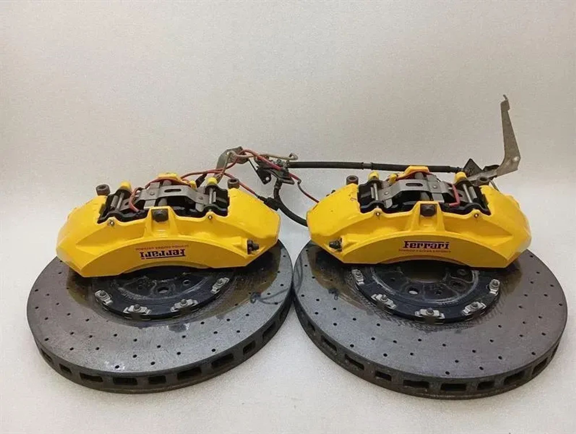 Комплект передних тормозов Ferrari FF, 850000 рублей, Москва