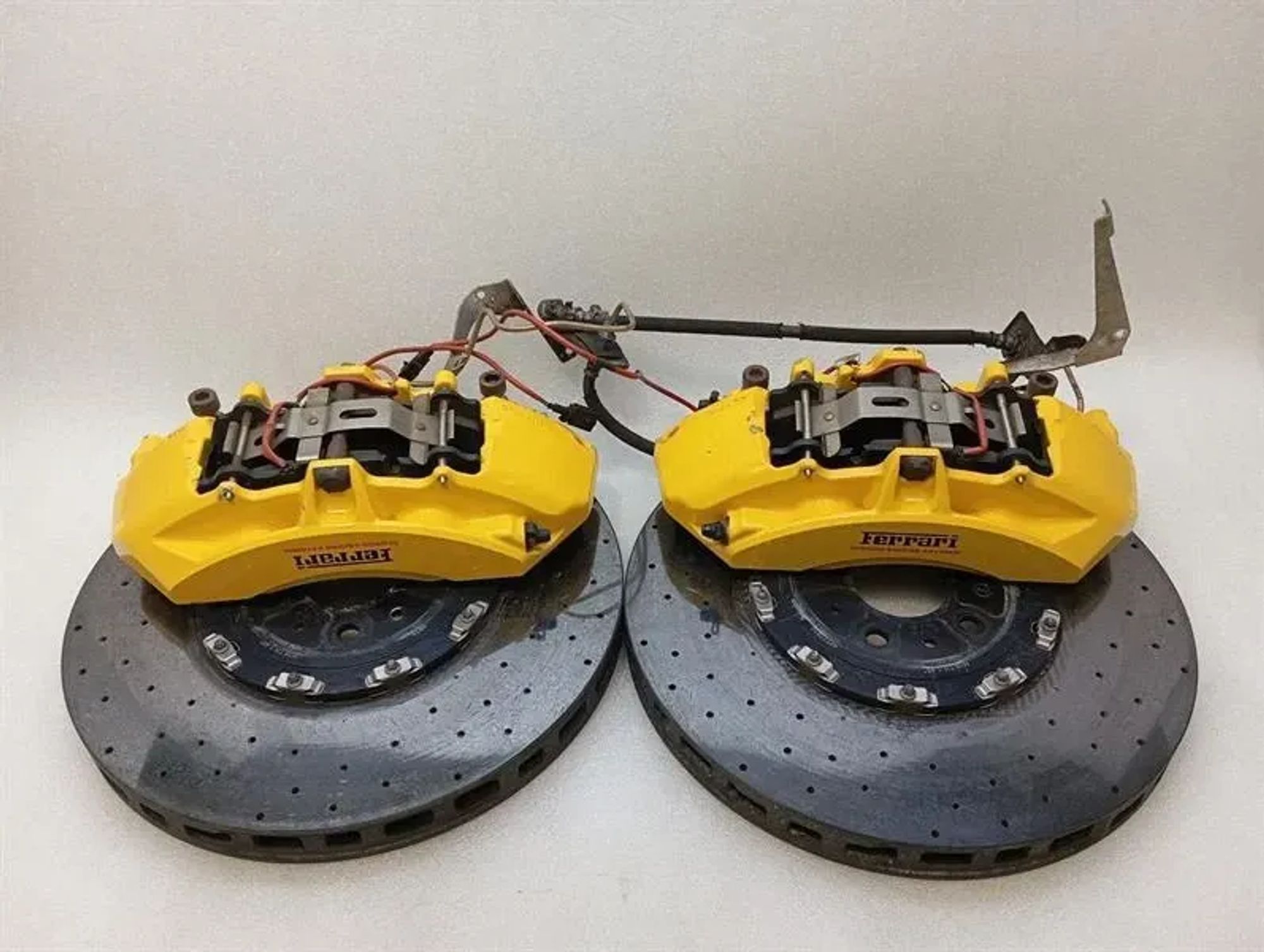 Комплект передних тормозов Ferrari FF, 850000 рублей, Москва
