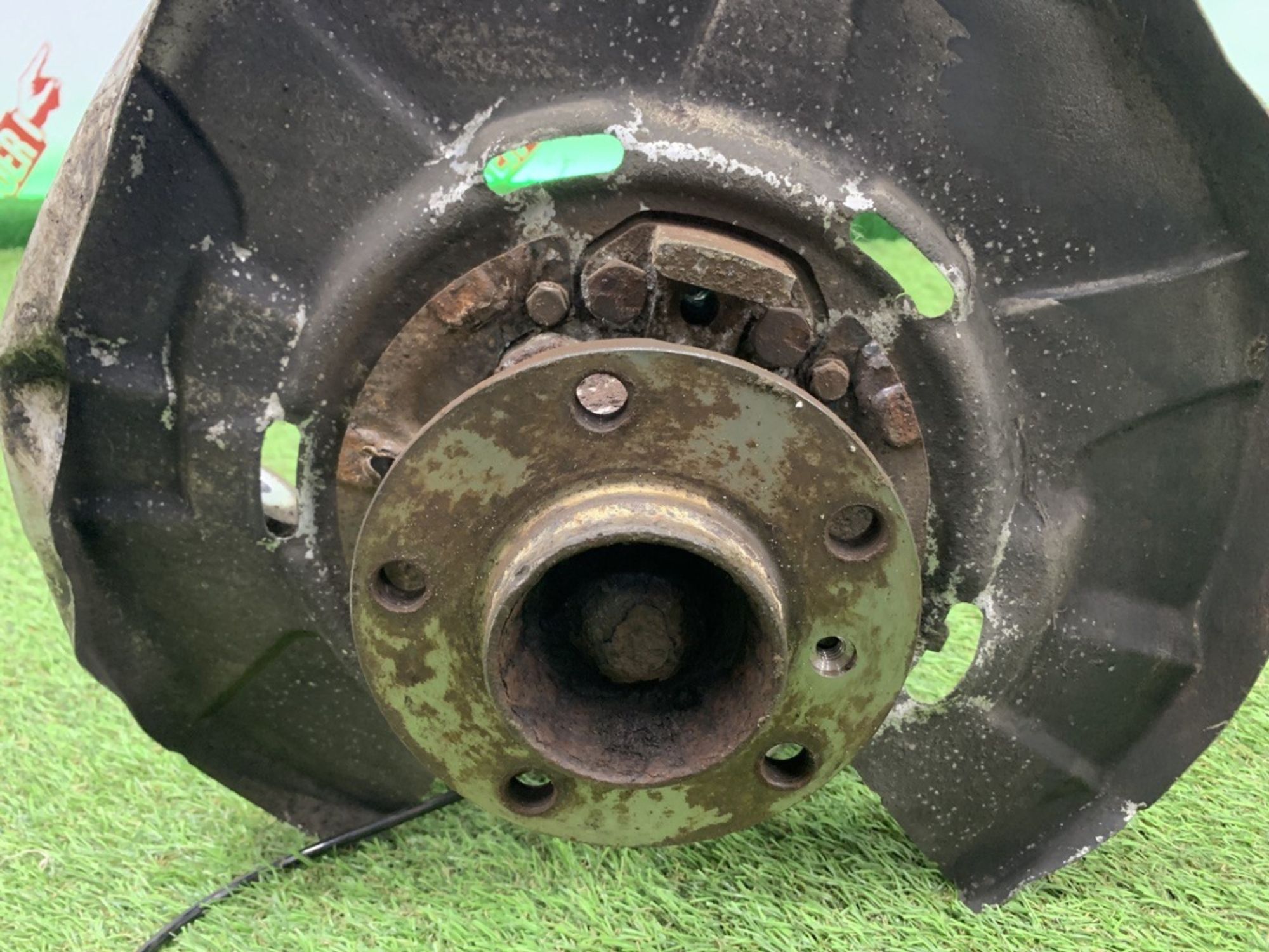 Кулак задний левый с приводом BMW F01, 12000 рублей, Москва