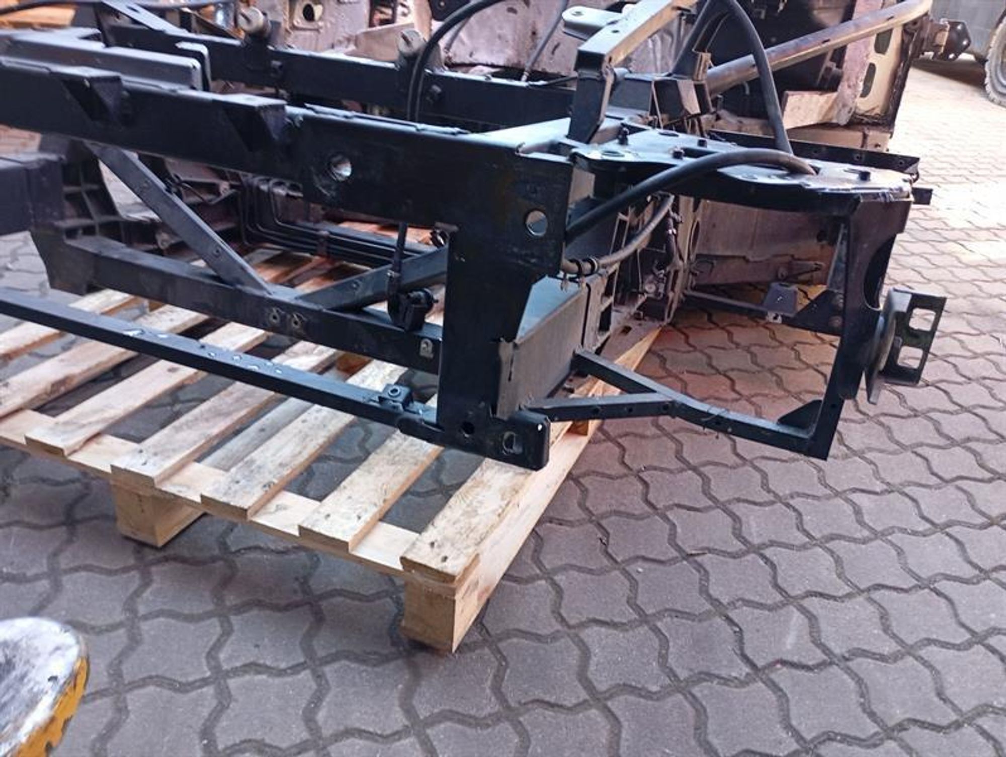 https://ycs.partsauto.market/partsauto-images/thmbs/h353NjtZg3VDP19b5HMt7LlpbQ93/2ae7901f55437a895942ee4d369b8a0a/c4a18f7700544c97e46bd6aa6f437ee3.jpg