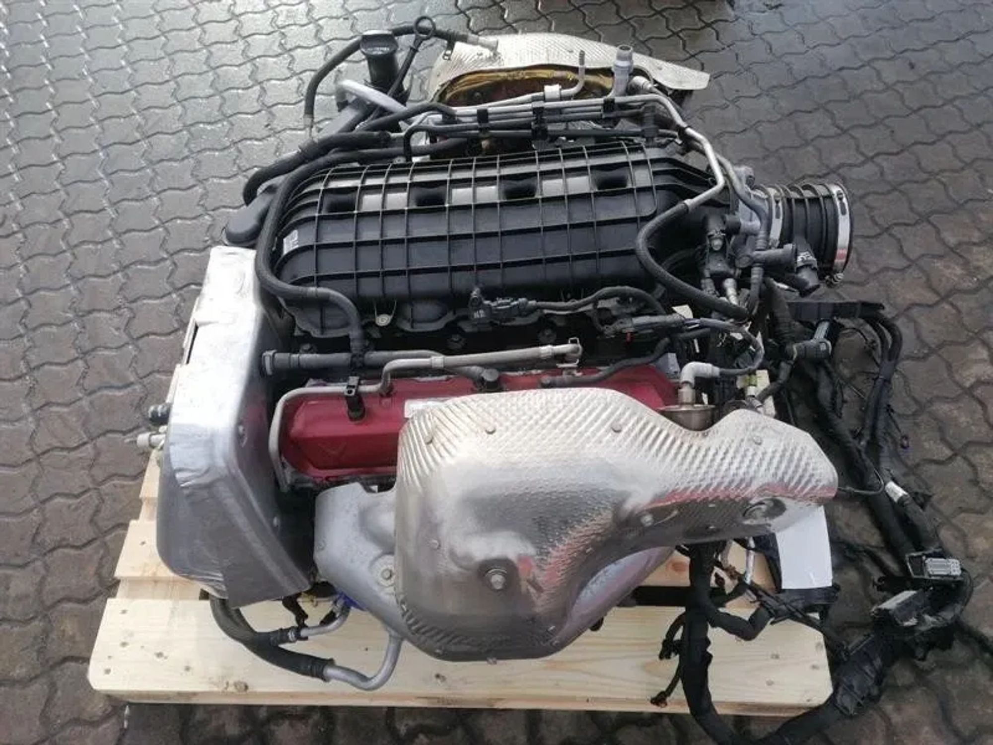 https://ycs.partsauto.market/partsauto-images/thmbs/h353NjtZg3VDP19b5HMt7LlpbQ93/2c729c85fb8ac7f137e84028c8e10144/38e193def7a31d00f7f5042ef70b4758.jpg