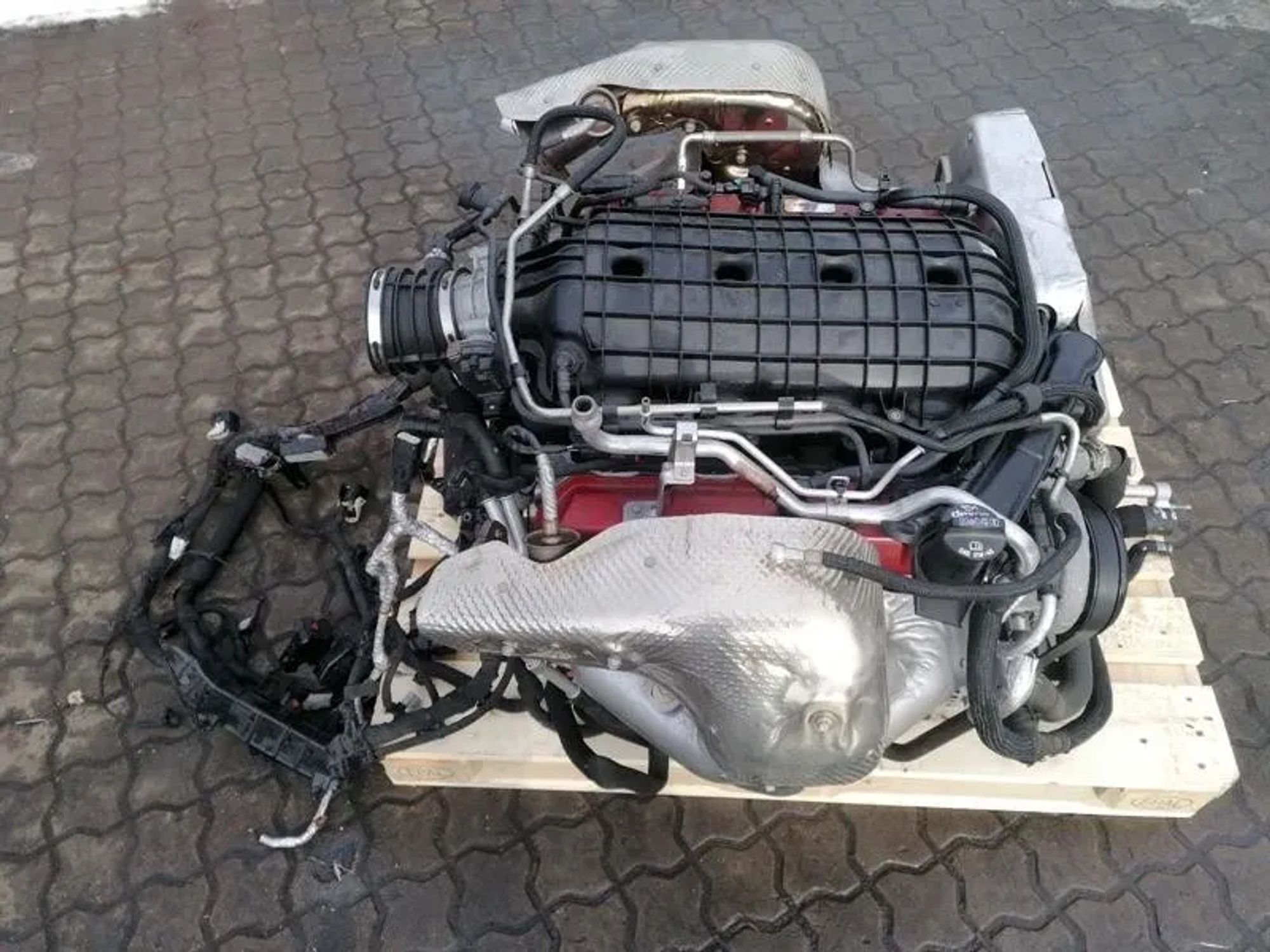https://ycs.partsauto.market/partsauto-images/thmbs/h353NjtZg3VDP19b5HMt7LlpbQ93/2c729c85fb8ac7f137e84028c8e10144/4d97b2d683f0609c0a8420b5a6ea20cb.jpg