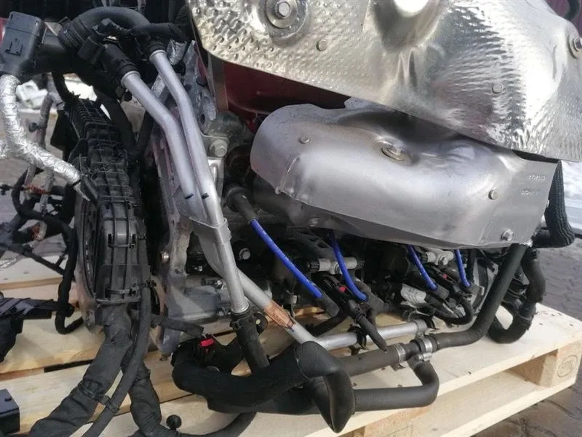 https://ycs.partsauto.market/partsauto-images/thmbs/h353NjtZg3VDP19b5HMt7LlpbQ93/2c729c85fb8ac7f137e84028c8e10144/a19c4d0cfeea7fd8468a4612d57cf39b.jpg
