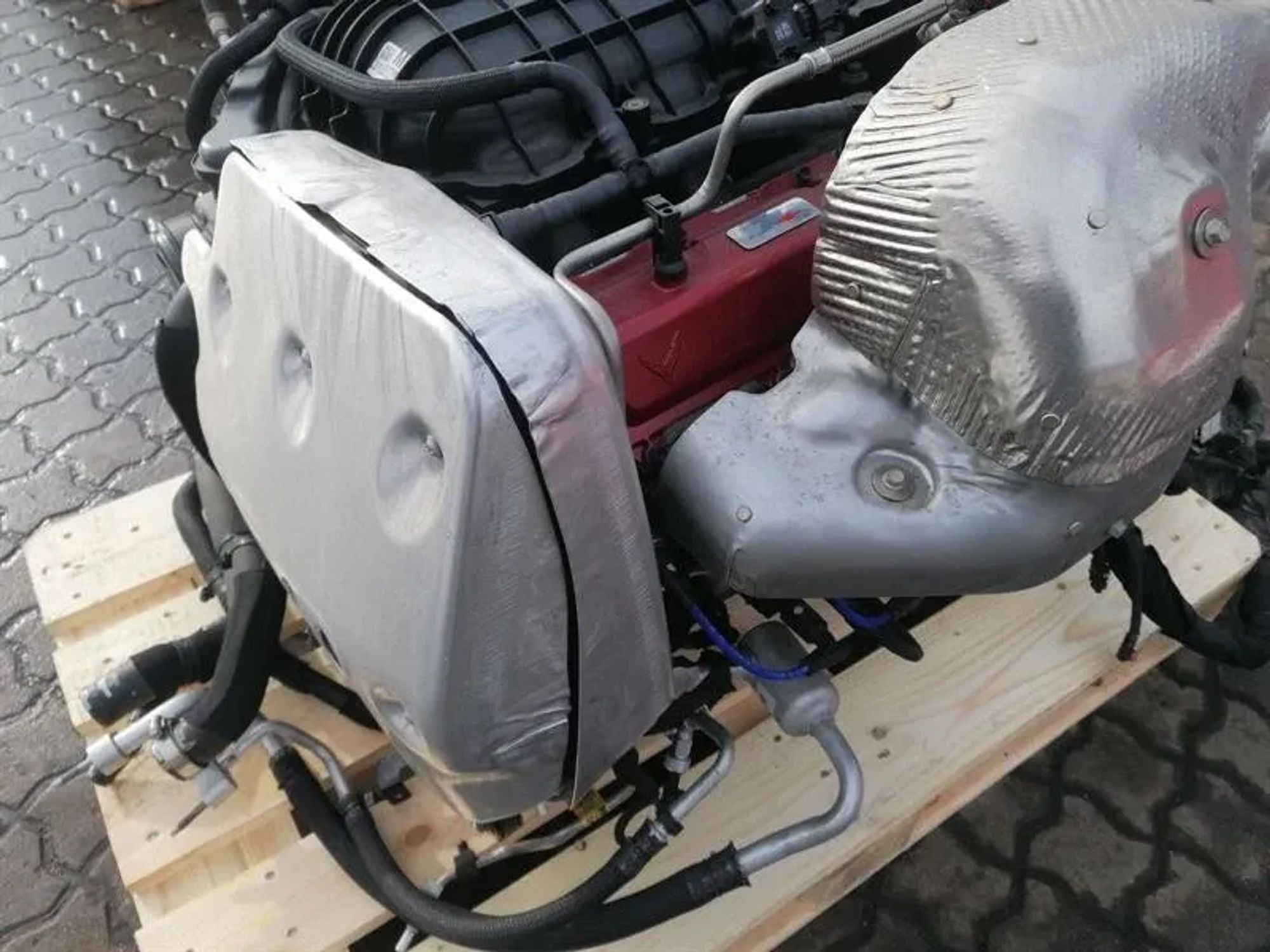https://ycs.partsauto.market/partsauto-images/thmbs/h353NjtZg3VDP19b5HMt7LlpbQ93/2c729c85fb8ac7f137e84028c8e10144/cd579332e85c56e9f72c219541db7140.jpg