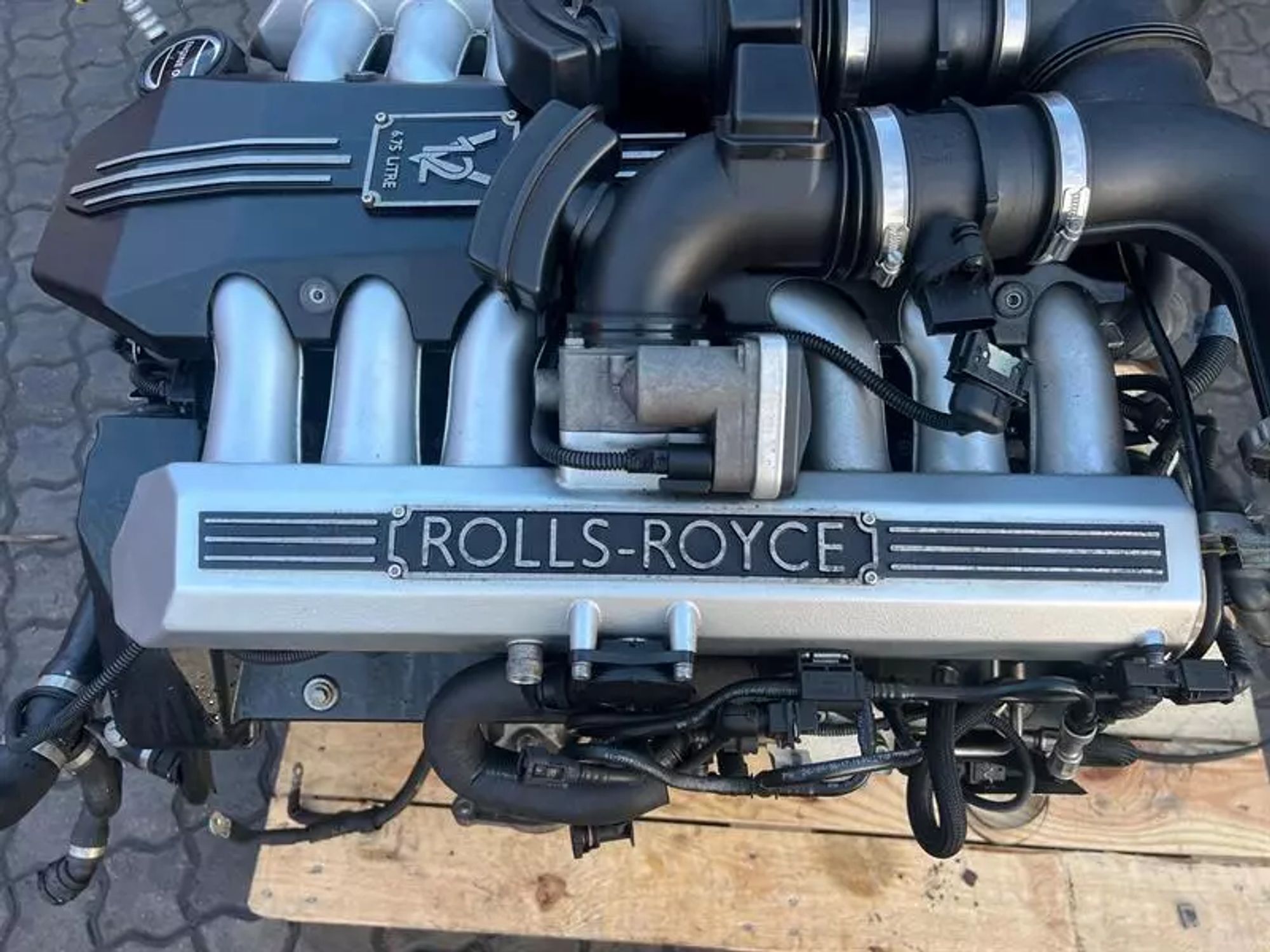 Двигатель ROLLS ROYCE PHANTOM N73B68 6.75  460HP, 2390000 рублей, Москва