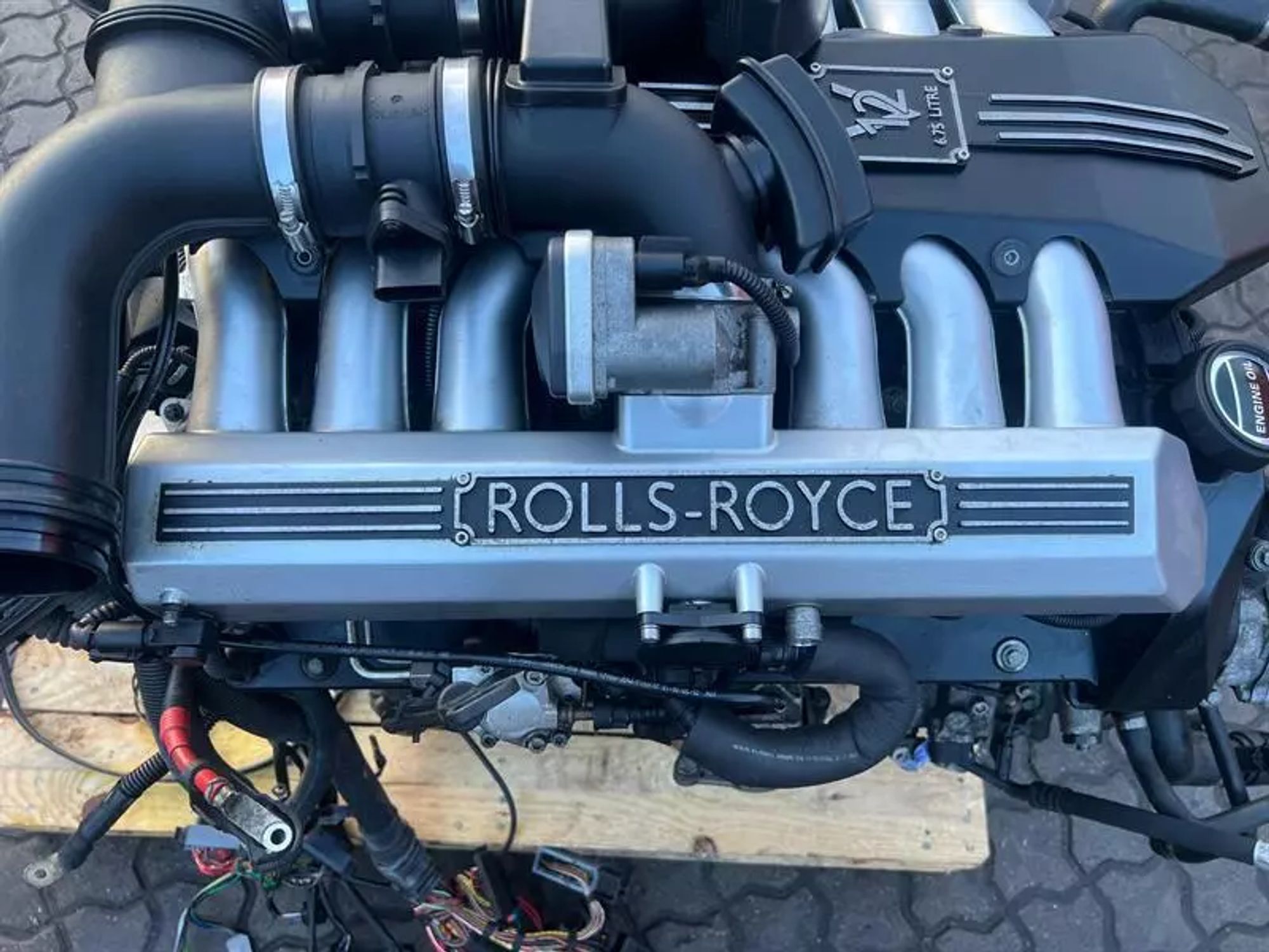 Двигатель ROLLS ROYCE PHANTOM N73B68 6.75  460HP, 2390000 рублей, Москва