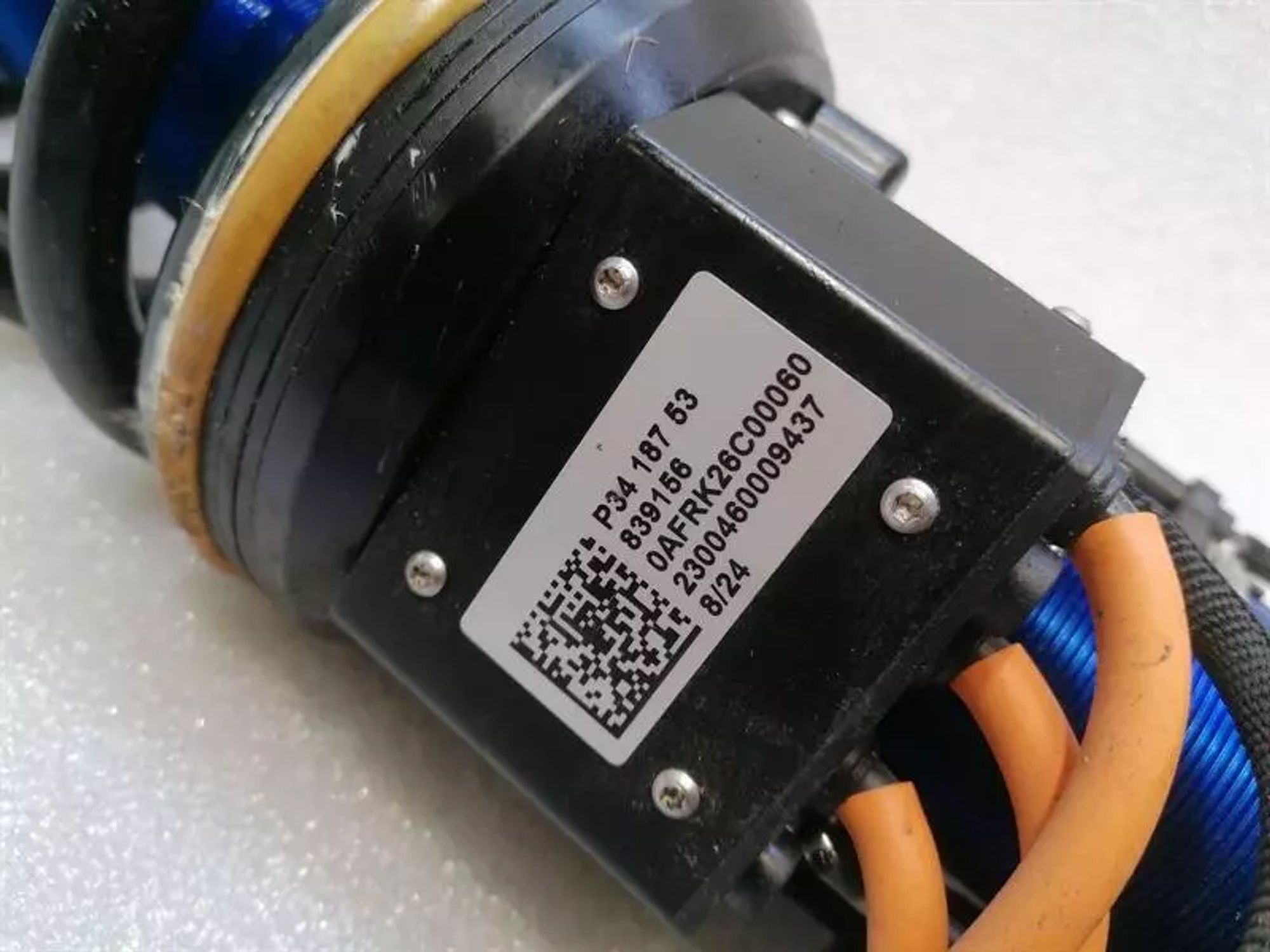 Передний амортизатор Ferrari Purosangue F175, 1250000 рублей, Москва