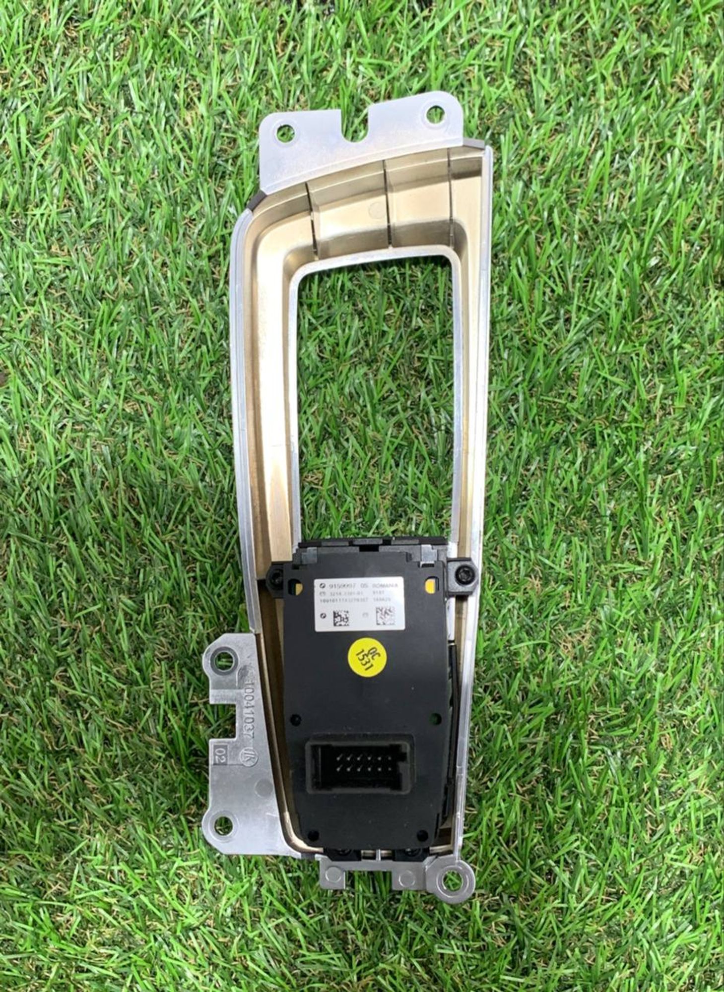 Кнопка ручного тормоза BMW F01 F01, 500 рублей, Москва