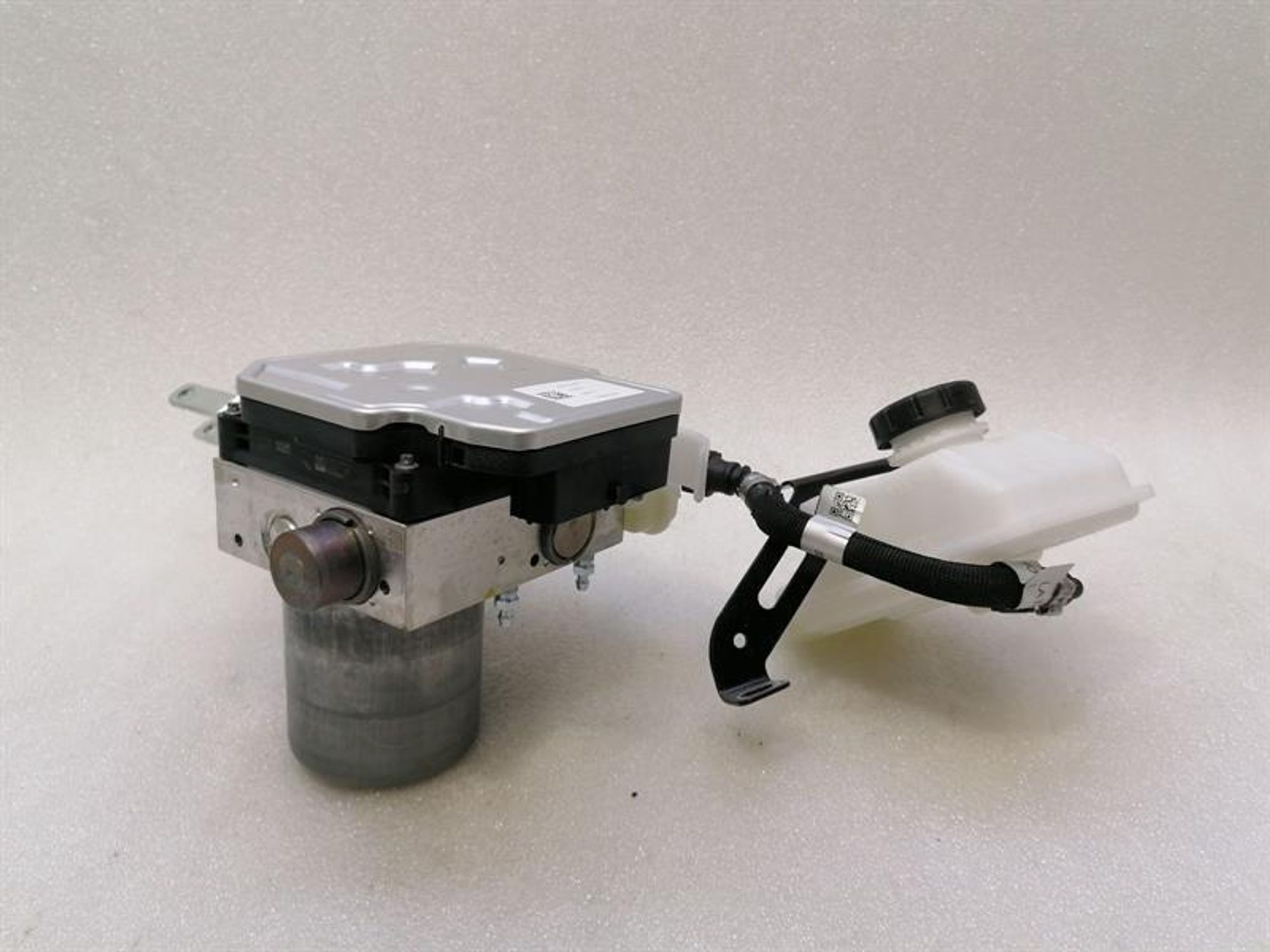 Блок IPB усилителя тормозов Ferrari Purosangue F175, 400000 рублей, Москва