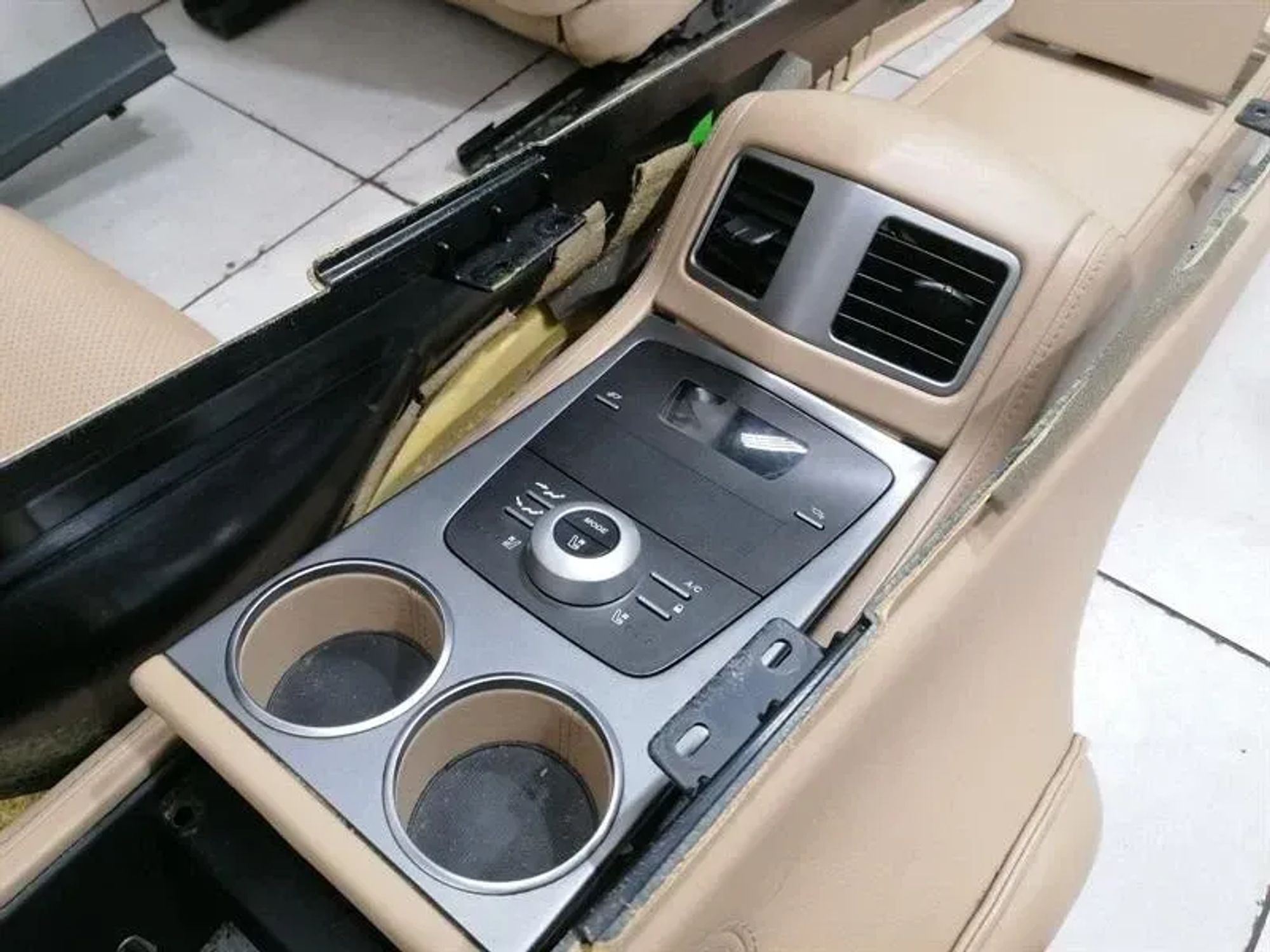 https://ycs.partsauto.market/partsauto-images/thmbs/h353NjtZg3VDP19b5HMt7LlpbQ93/2e6b2981418fd19987d15d4d610375b7/9f68c269da64e1cdcd297f3c57ee3e24.jpg