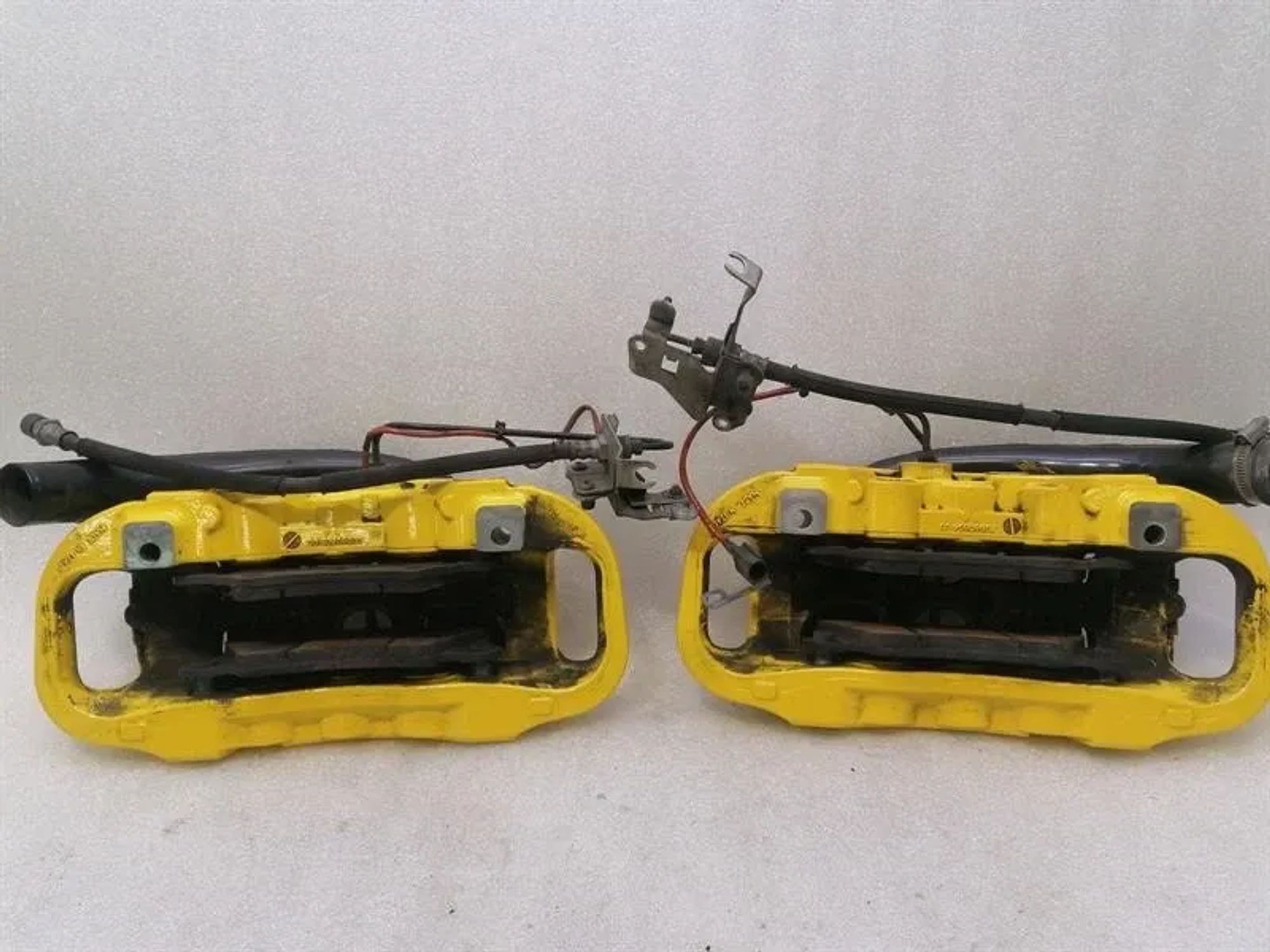 Комплект суппортов переднего тормоза Ferrari 812 Superfast, 545000 рублей, Москва