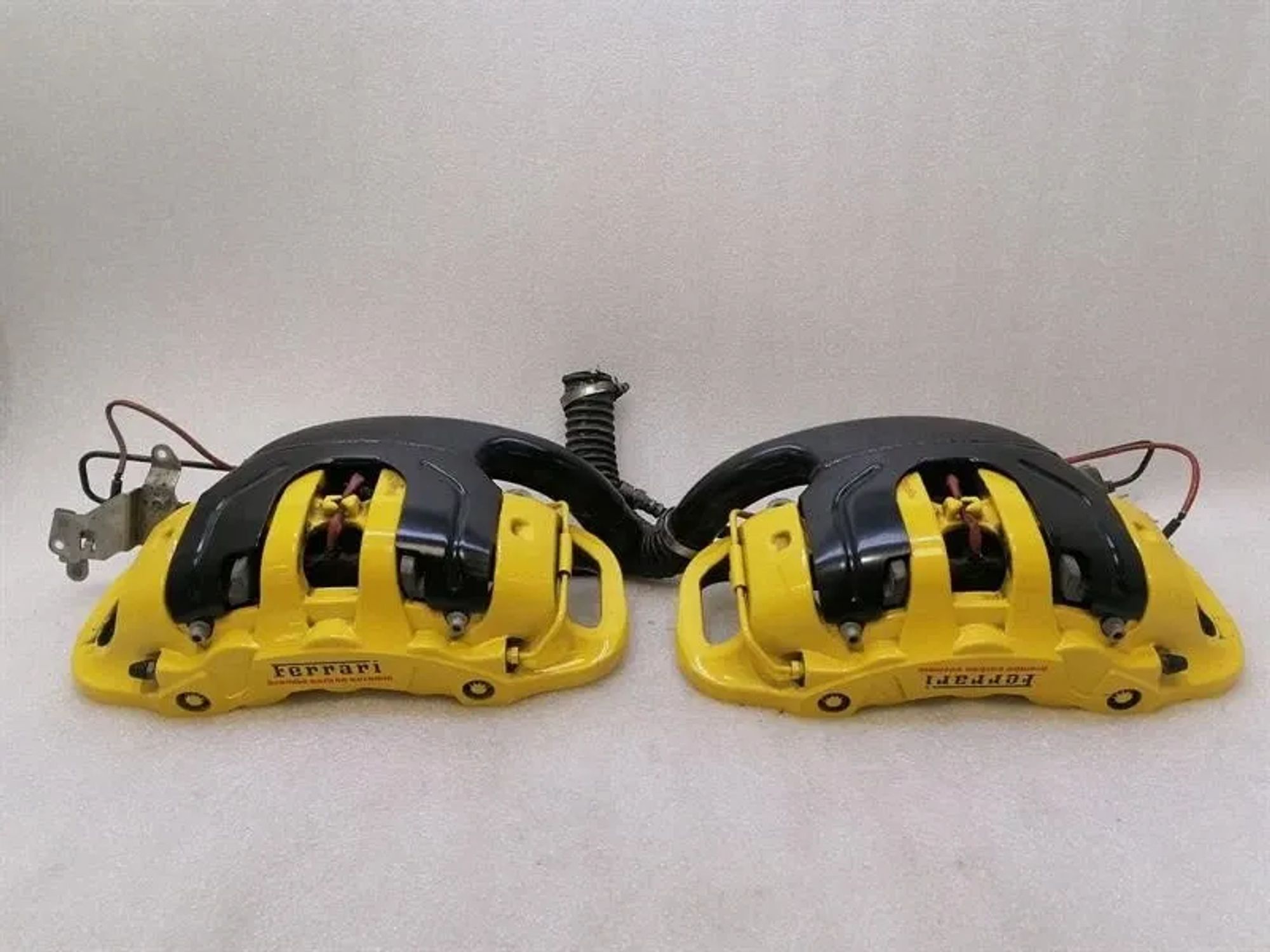 Комплект суппортов переднего тормоза Ferrari 812 Superfast, 545000 рублей, Москва