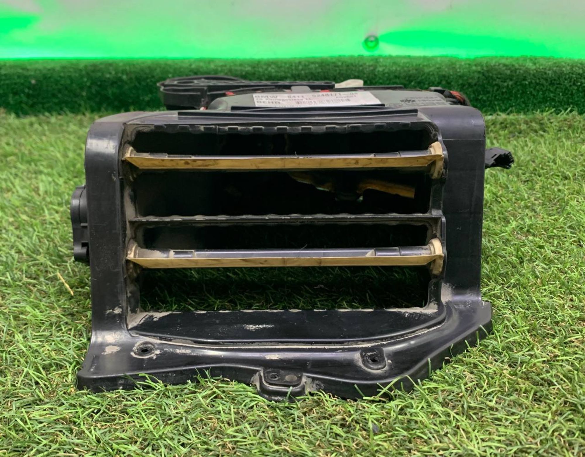 https://ycs.partsauto.market/partsauto-images/thmbs/h353NjtZg3VDP19b5HMt7LlpbQ93/304928f07903fff4e12995331d968ec4/fccaf72711ad4ea8b533dc9de5ec4f70.jpg