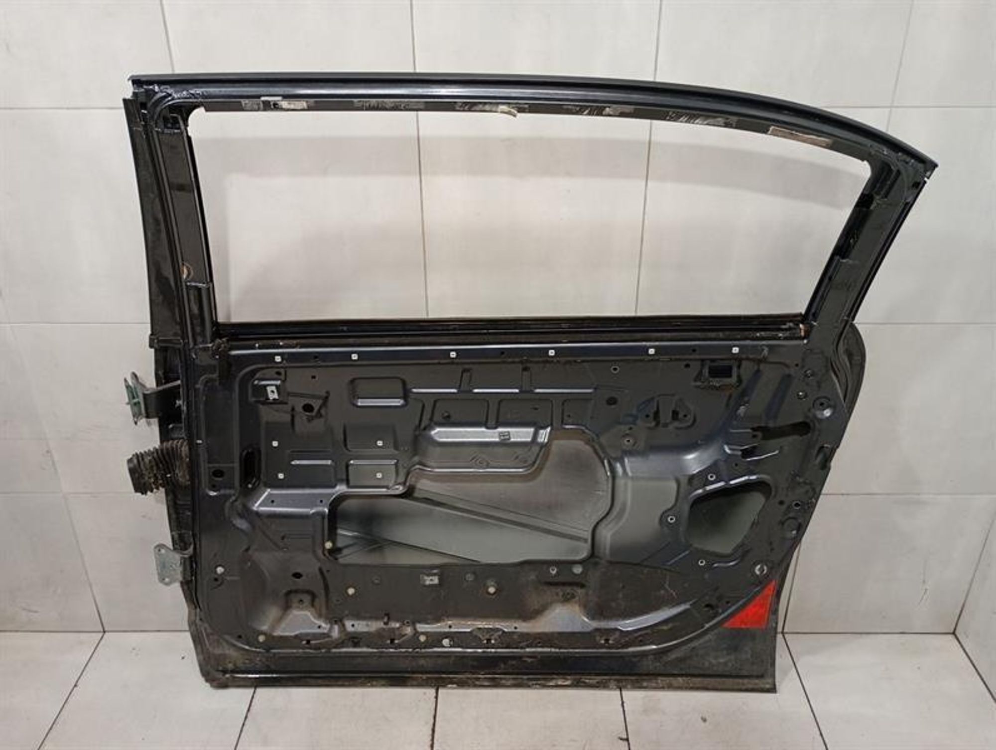 дверь задняя правая Maybach 62 V240 A2407300405, 725000 рублей, Москва