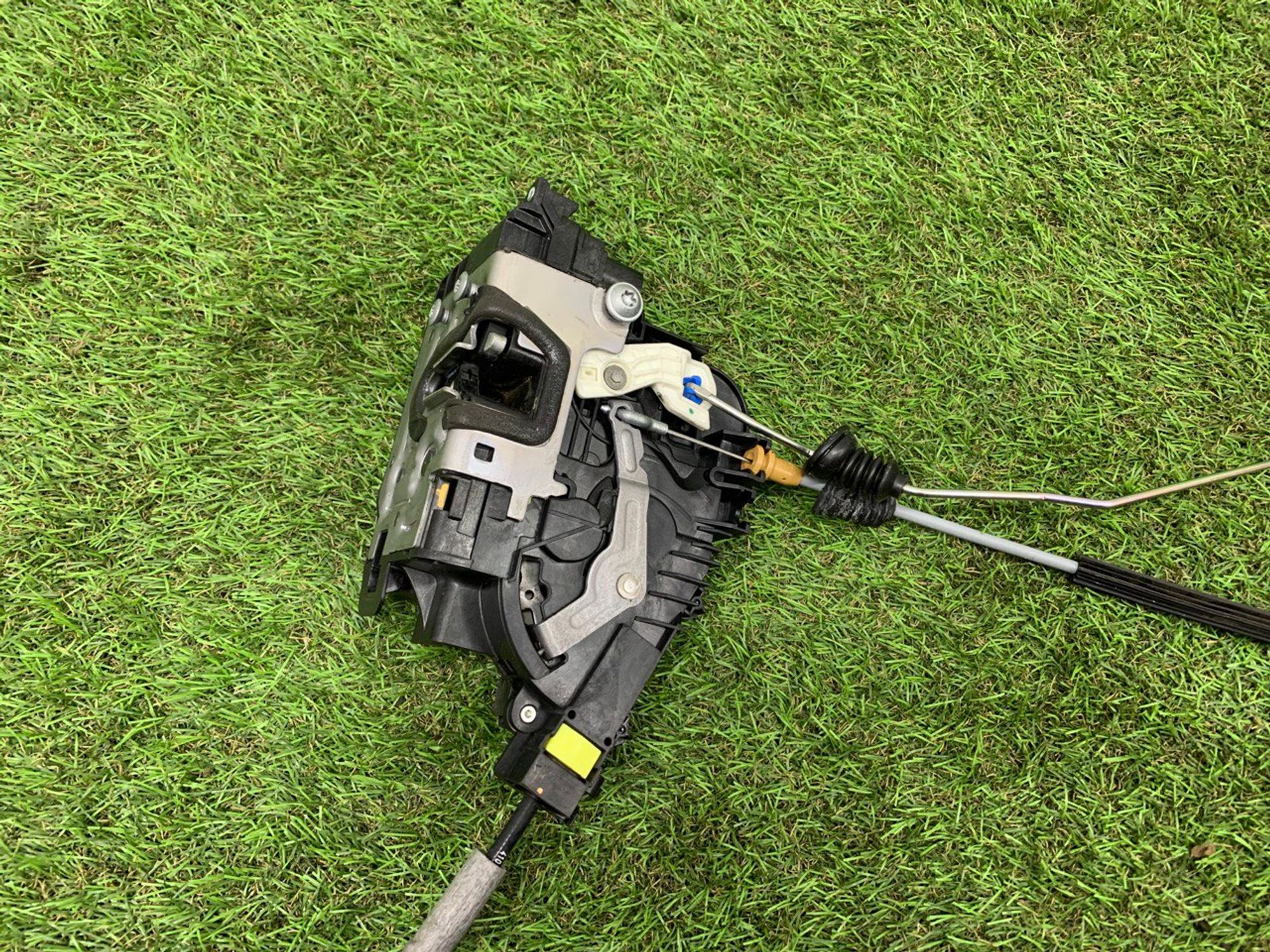 Замок двери передний левый Mercedes Benz GLE w166, 4000 рублей, Москва