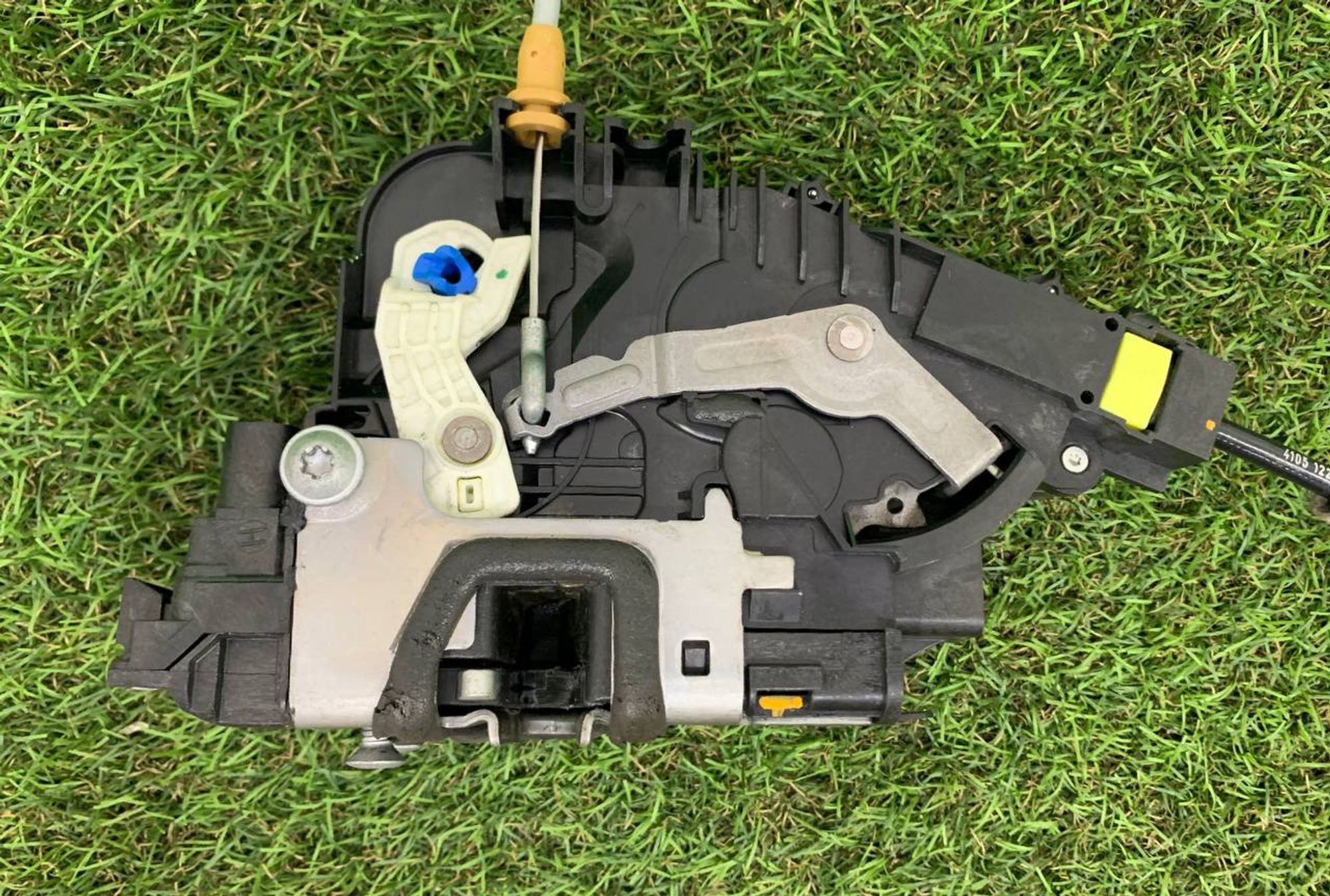 Замок двери передний левый Mercedes Benz GLE w166, 4000 рублей, Москва