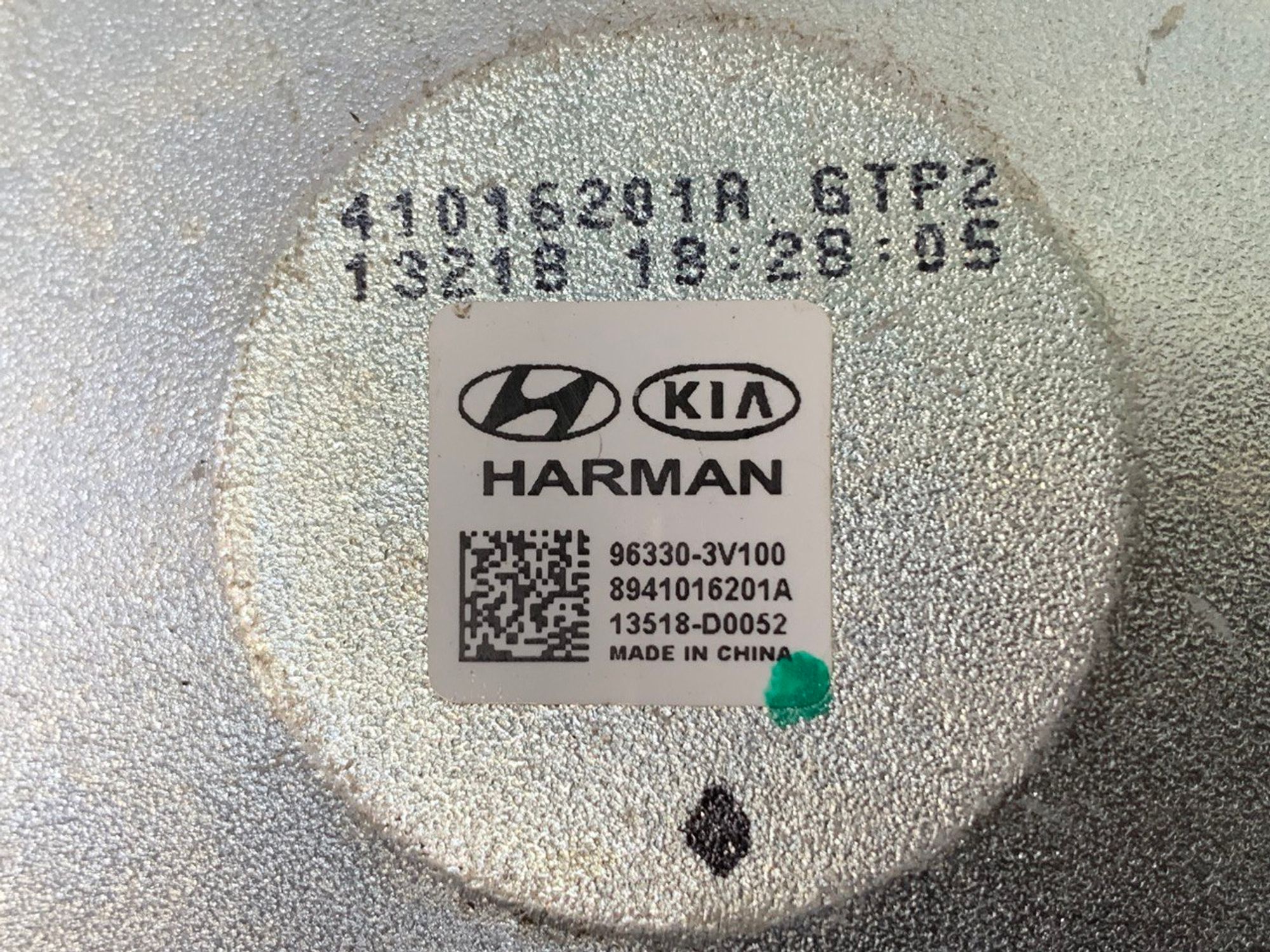 https://ycs.partsauto.market/partsauto-images/thmbs/h353NjtZg3VDP19b5HMt7LlpbQ93/33c7d27633c92fc2dbb2569ec36bcb26/6d850b94298645210f362714e17949c9.jpg
