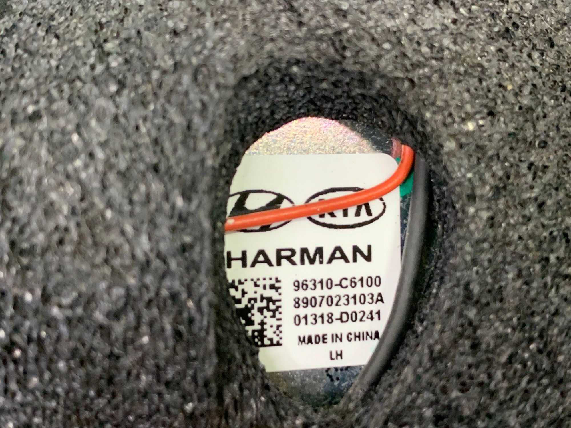 https://ycs.partsauto.market/partsauto-images/thmbs/h353NjtZg3VDP19b5HMt7LlpbQ93/33c7d27633c92fc2dbb2569ec36bcb26/ab42f58c363731dc801a92997f9207b8.jpg