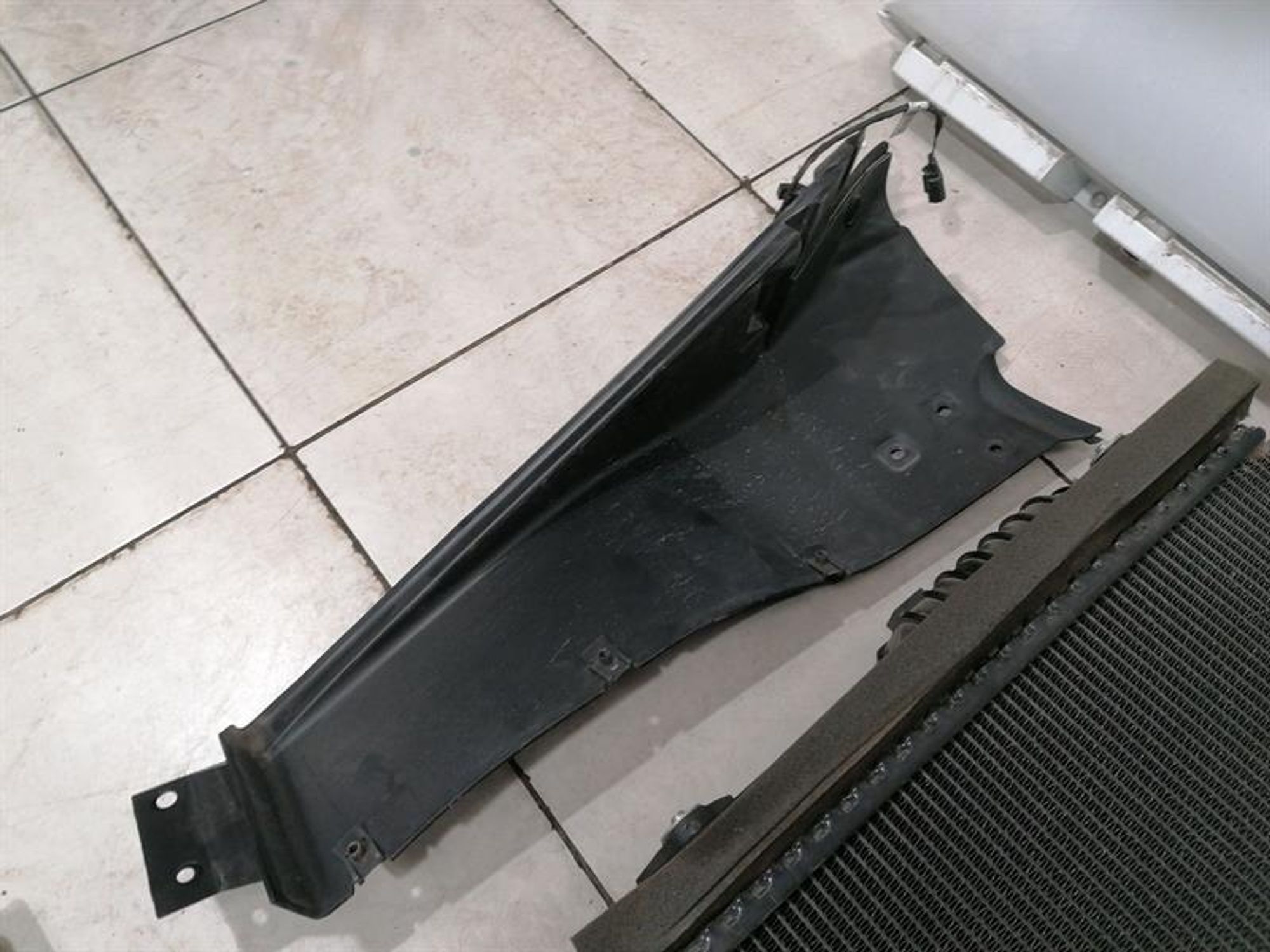 Комплект радиаторов левый McLaren 570S Spider 11L0359CP, 380000 рублей, Москва