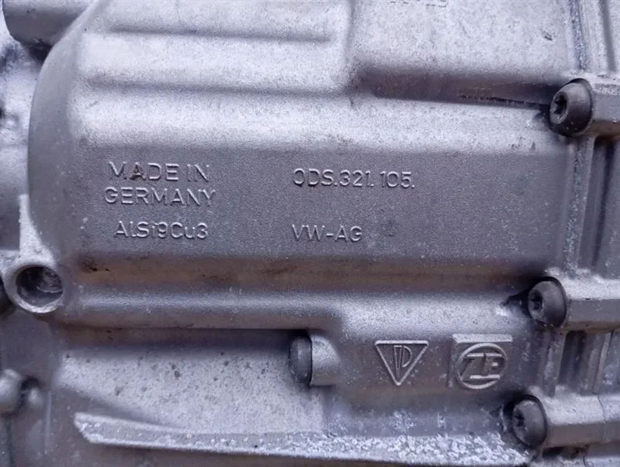 https://ycs.partsauto.market/partsauto-images/thmbs/h353NjtZg3VDP19b5HMt7LlpbQ93/37a426119c649967854e1fd62559eaaa/7986180f921eba25fd168c74708a4bb3.jpg