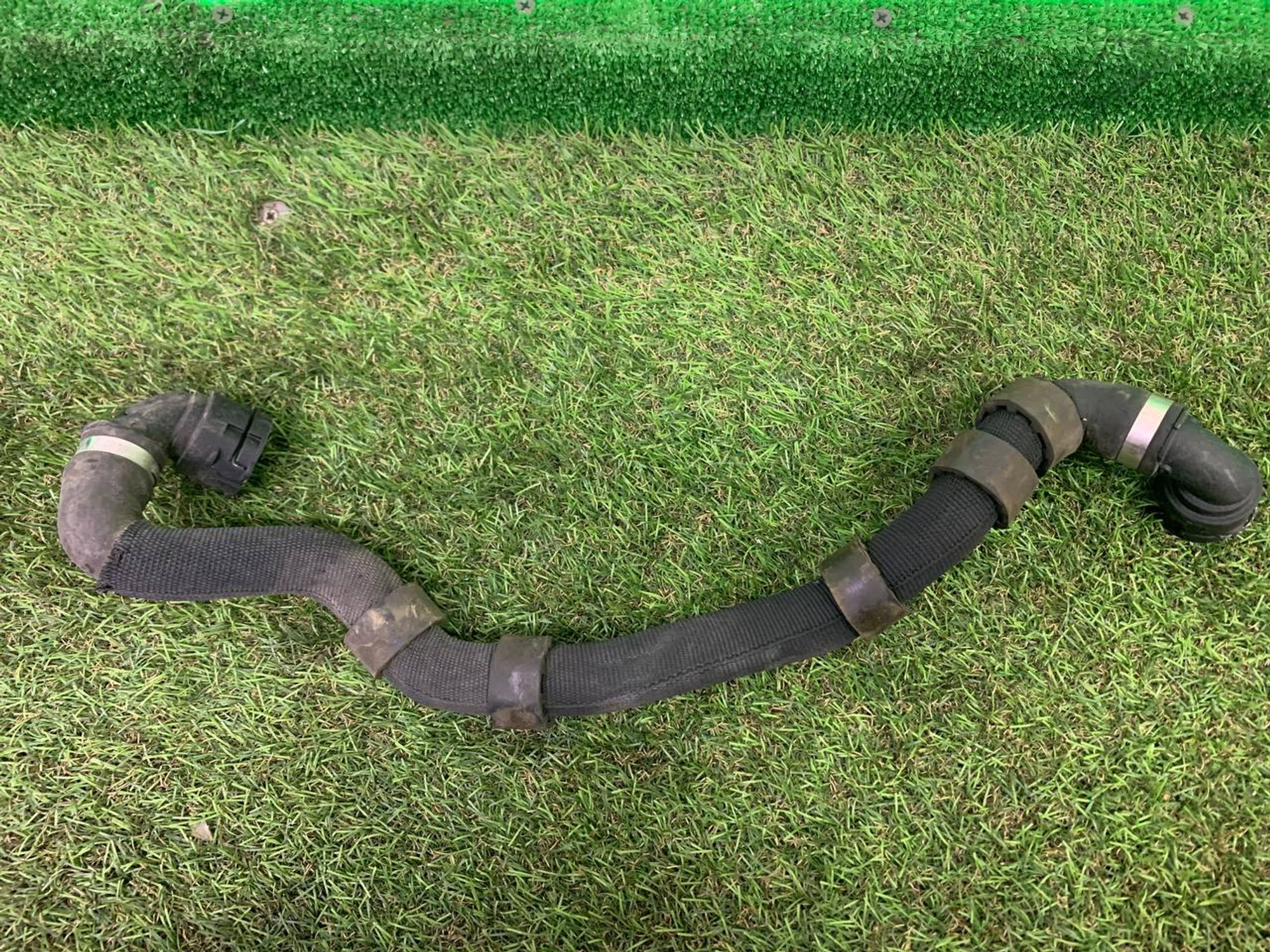 https://ycs.partsauto.market/partsauto-images/thmbs/h353NjtZg3VDP19b5HMt7LlpbQ93/3880ce4f211885f97ea3041a25fc0a9f/ecafa3016d9c393c67315e5f4eb8783e.jpg