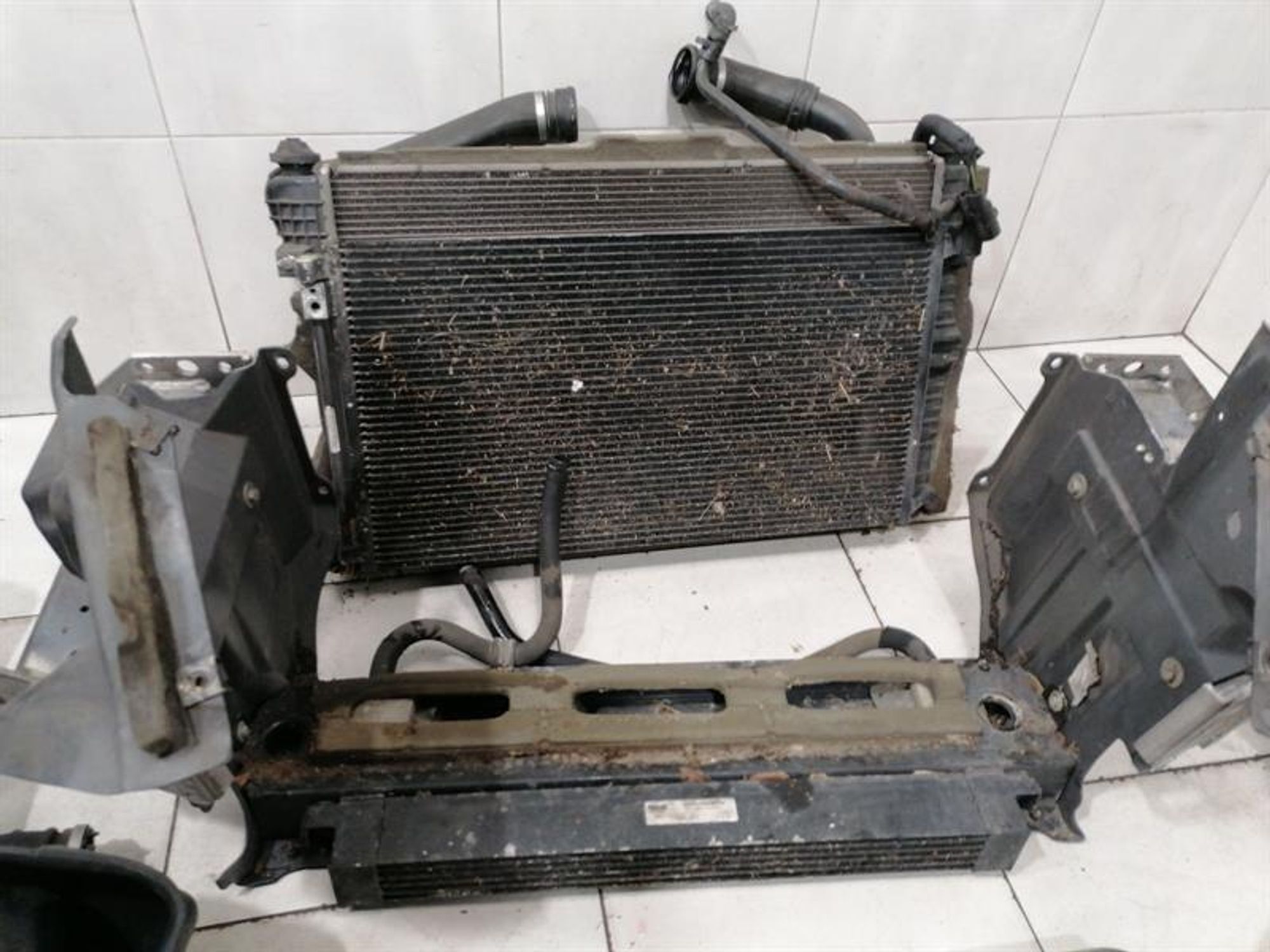 Ноускат Aston Martin Rapide 10-14, 1630000 рублей, Москва