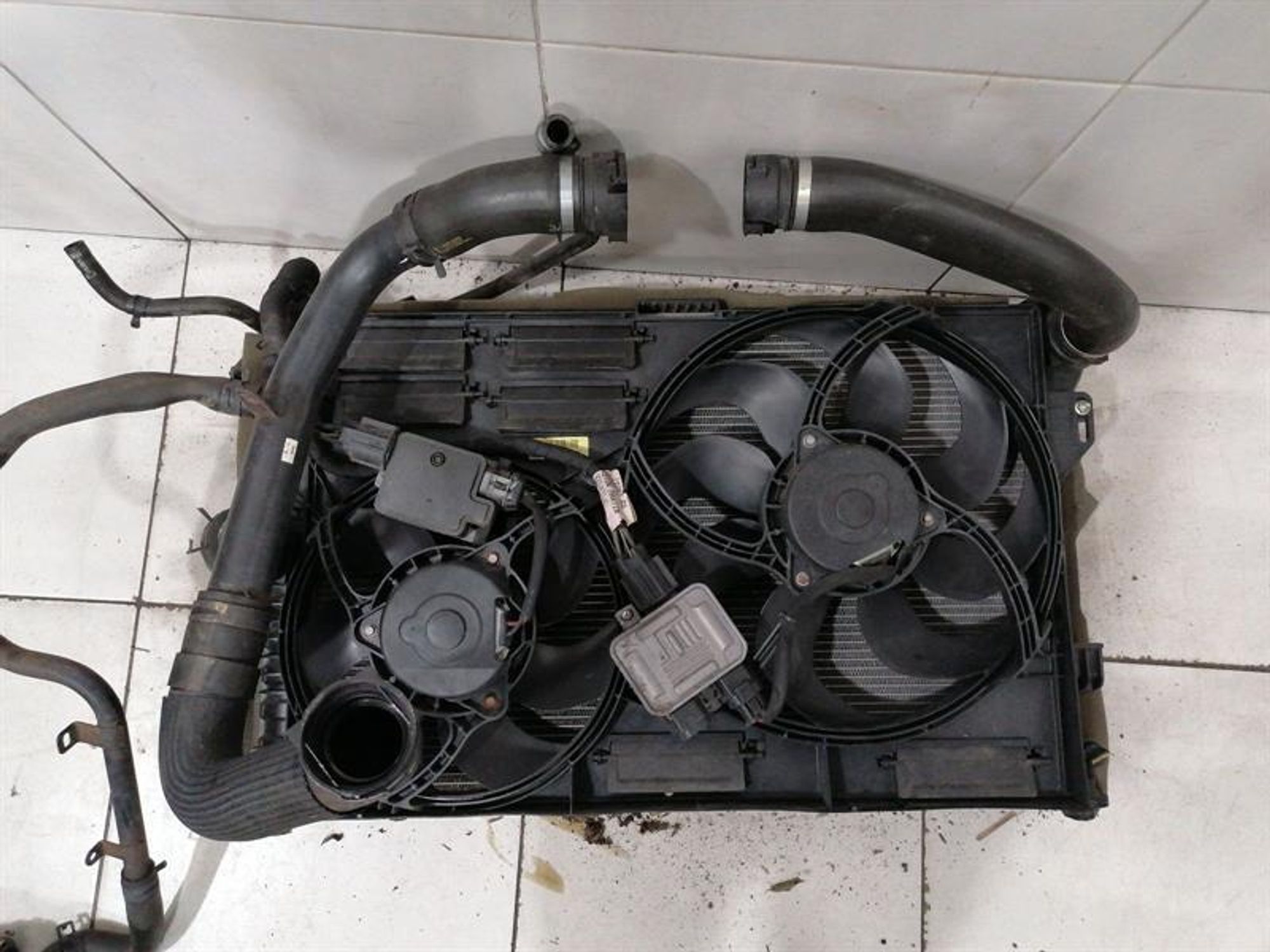 Ноускат Aston Martin Rapide 10-14, 1630000 рублей, Москва