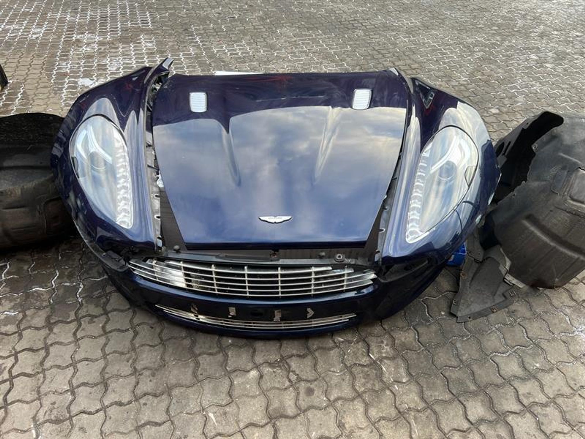 Ноускат Aston Martin Rapide 10-14, 1630000 рублей, Москва