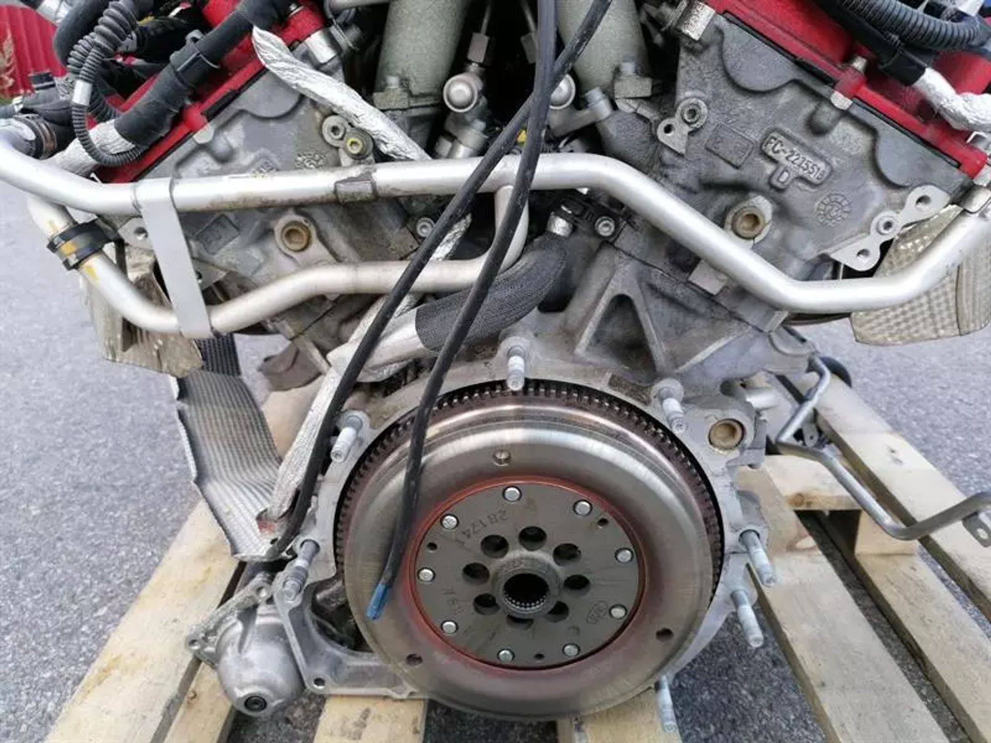 Двигатель FERRARI F12 BERLINETTA F140FC V12 730HP, 5800000 рублей, Москва