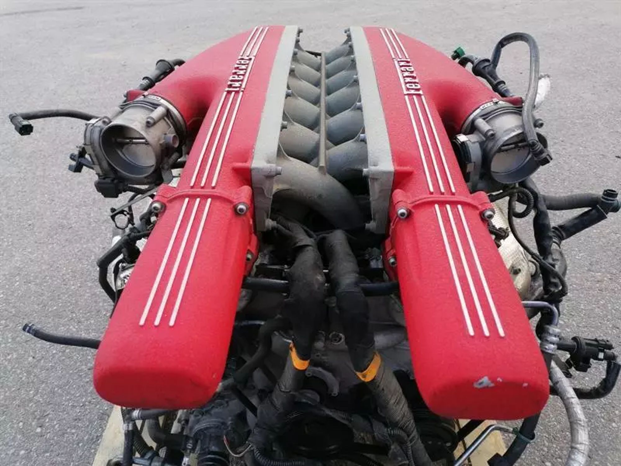 Двигатель FERRARI F12 BERLINETTA F140FC V12 730HP, 5800000 рублей, Москва