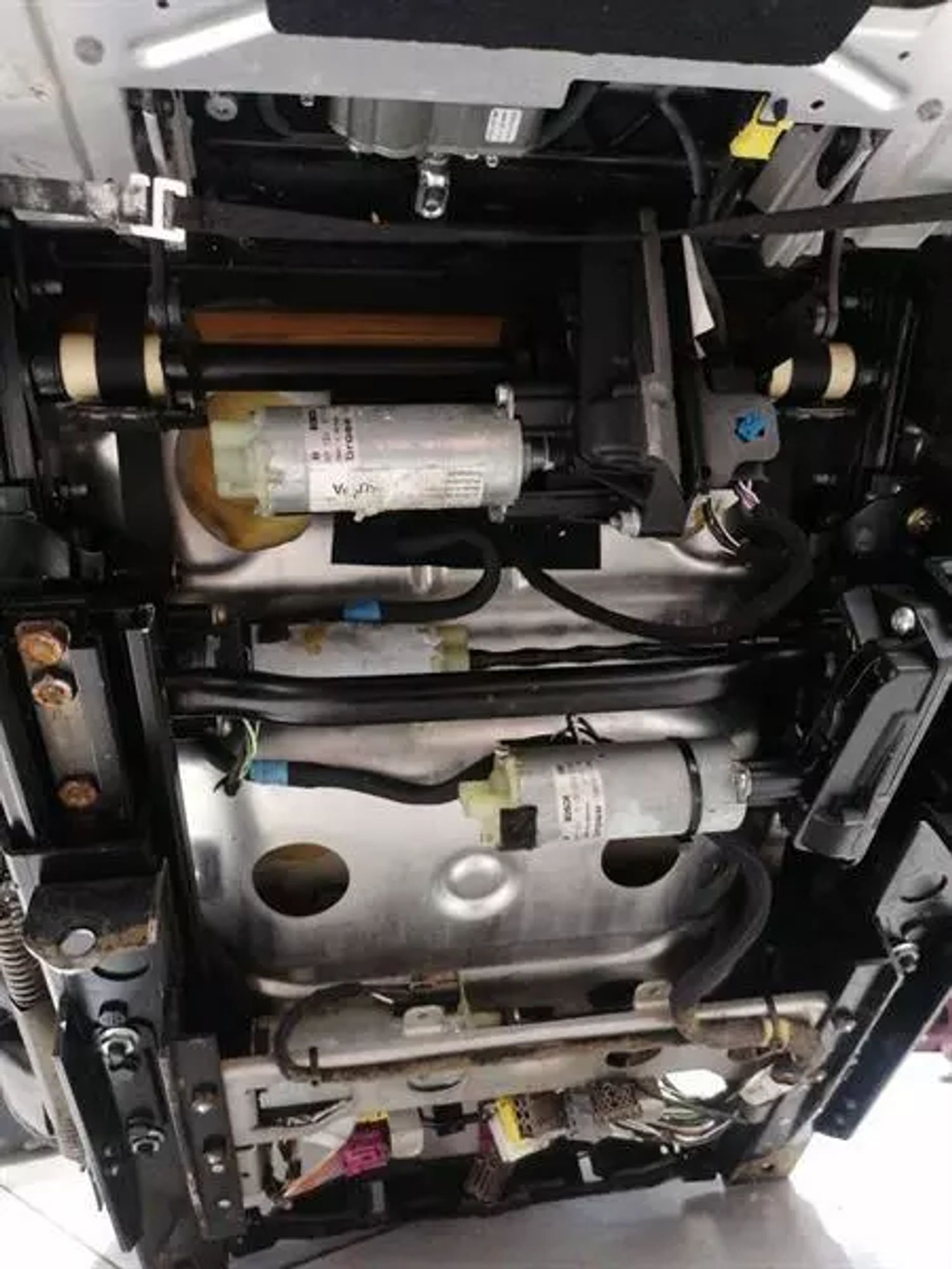 https://ycs.partsauto.market/partsauto-images/thmbs/h353NjtZg3VDP19b5HMt7LlpbQ93/3a752ec151b39b2107781674c6644730/5ecc8bdb0428962676aea7a5a0e0cc9c.jpg