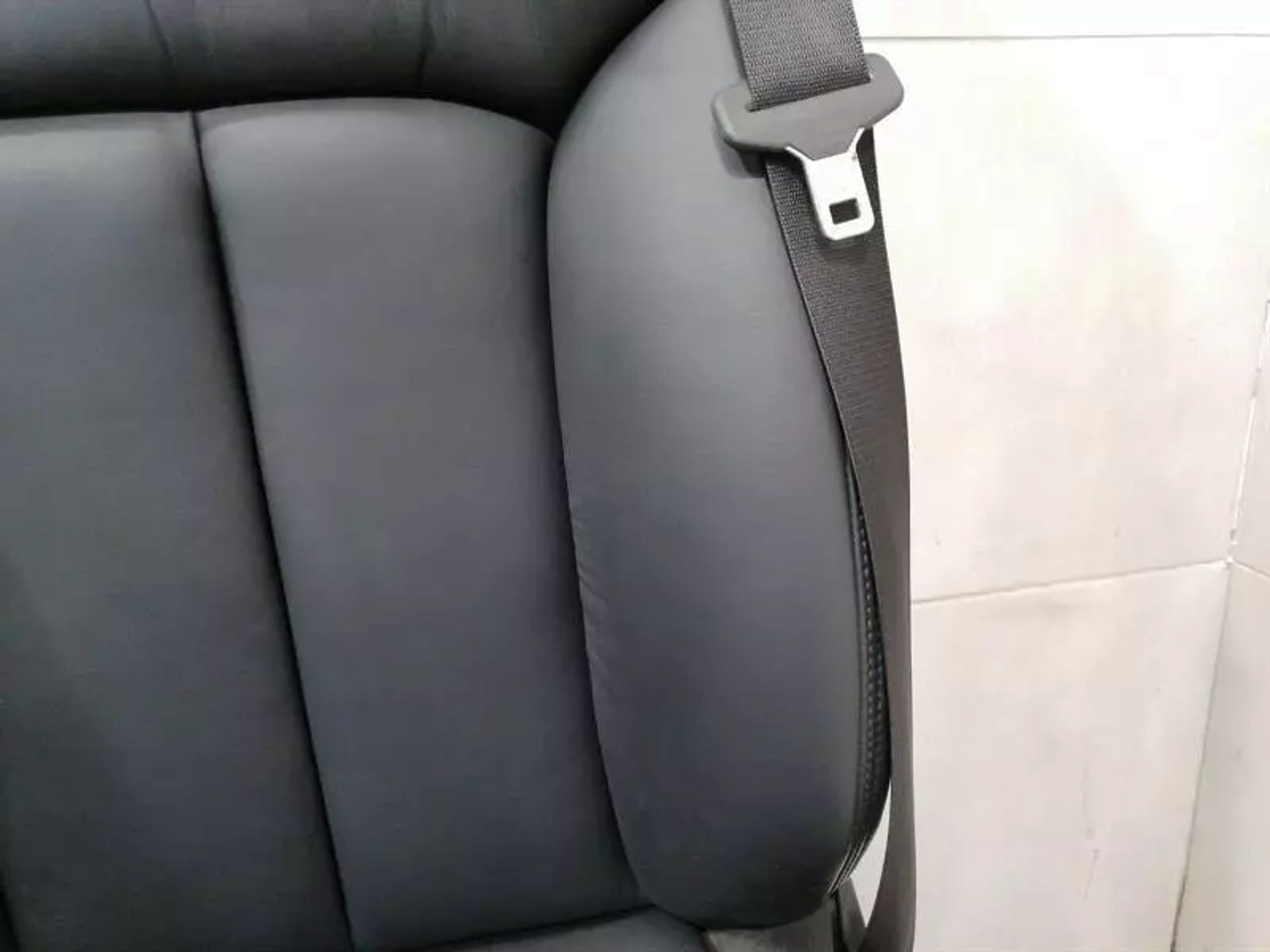 https://ycs.partsauto.market/partsauto-images/thmbs/h353NjtZg3VDP19b5HMt7LlpbQ93/3a752ec151b39b2107781674c6644730/f642b22b89ef1845d31a199d1b2a98ac.jpg