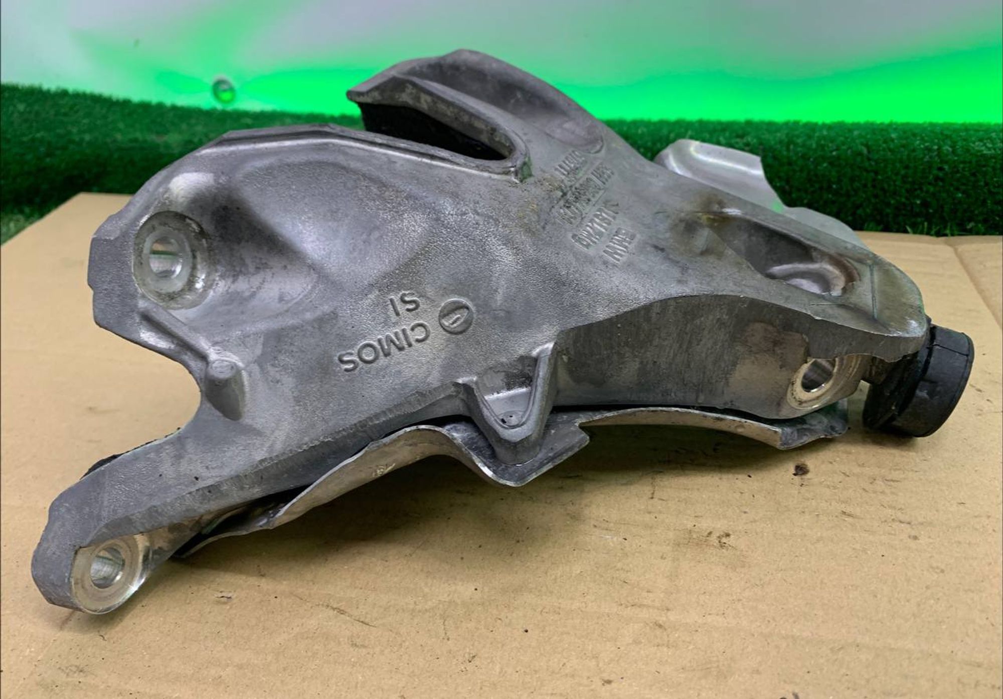 Кронштейн двигателя правый BMW X5 F15, 3000 рублей, Москва