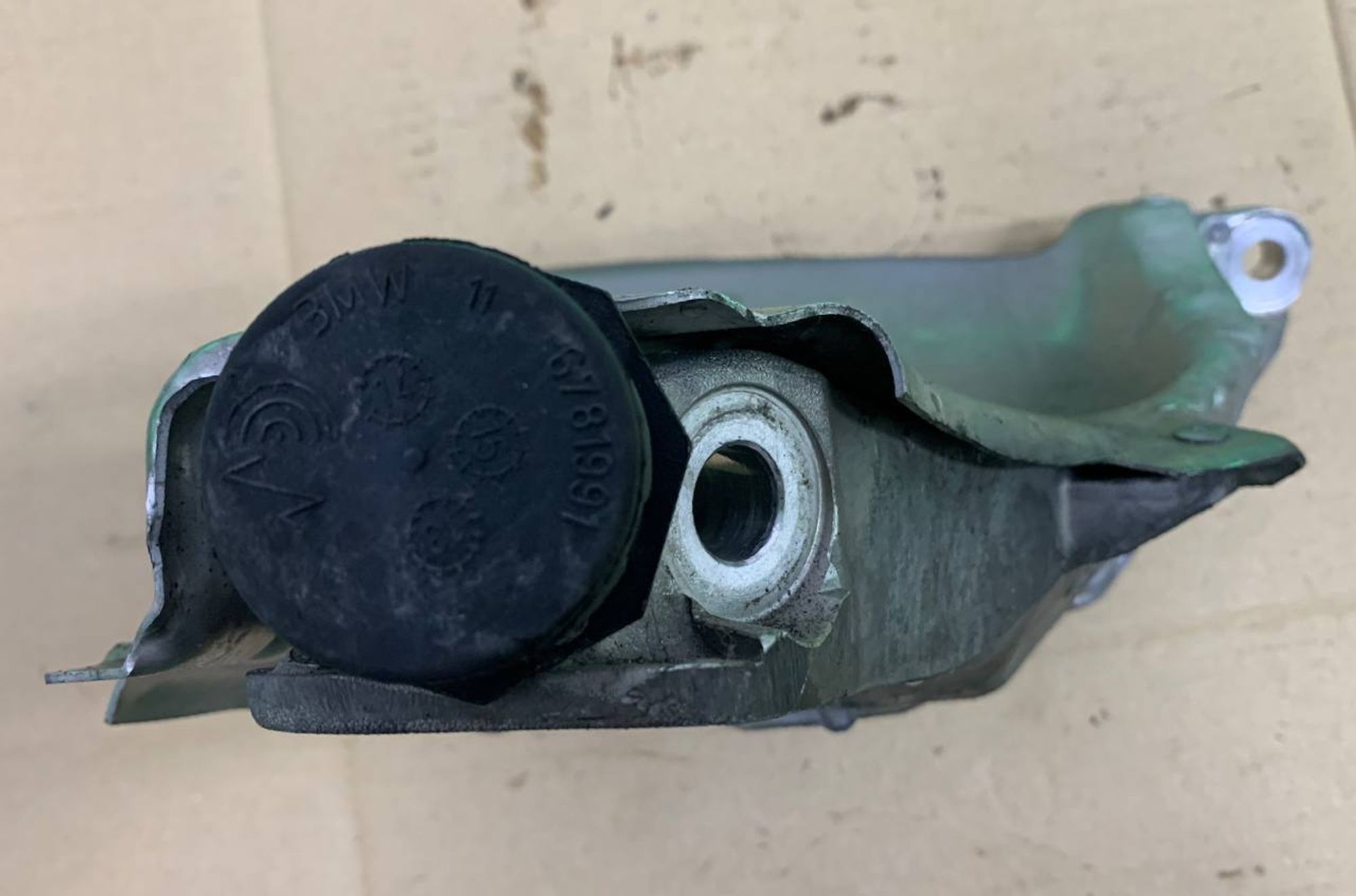 Кронштейн двигателя правый BMW X5 F15, 3000 рублей, Москва