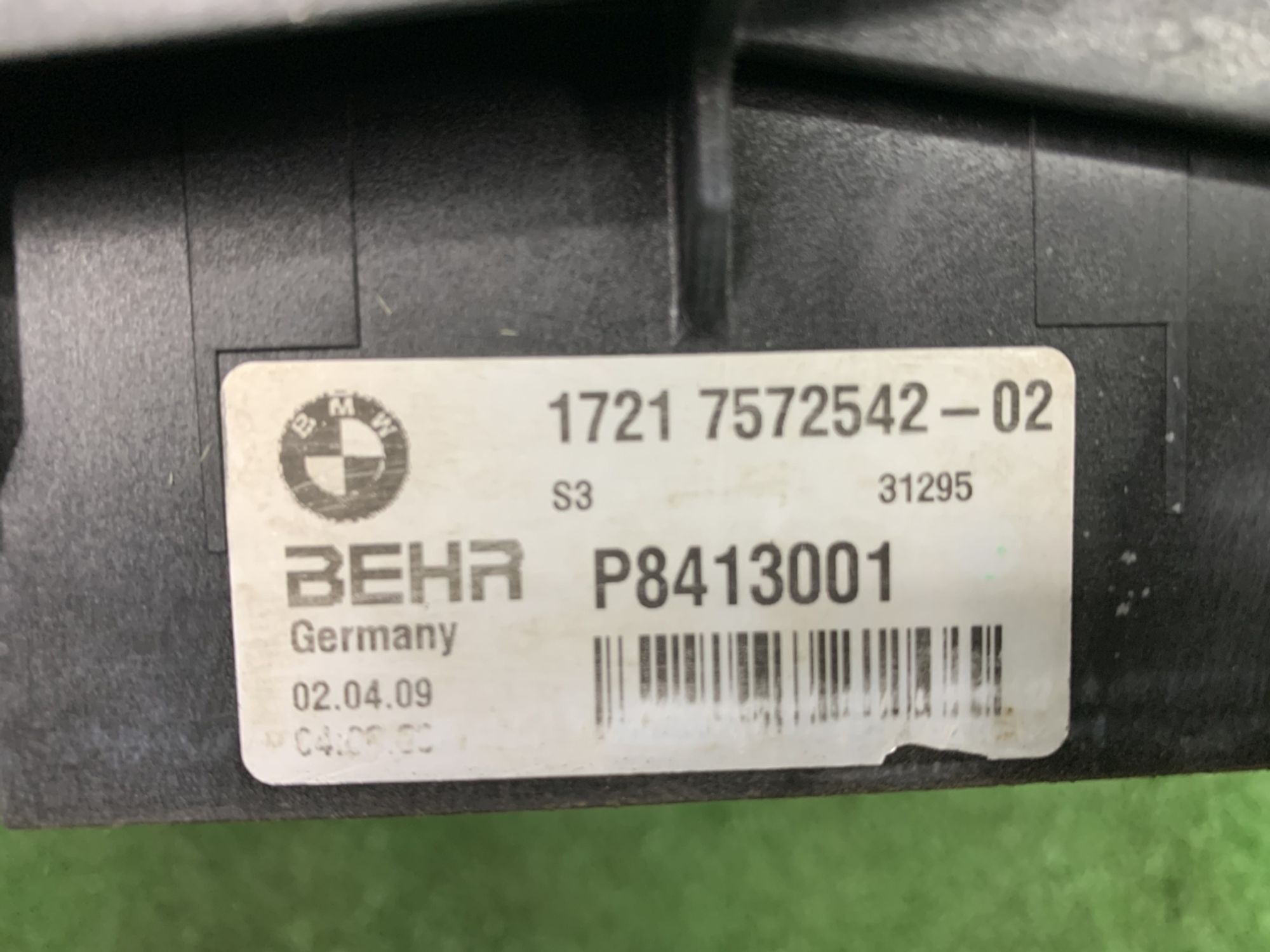 https://ycs.partsauto.market/partsauto-images/thmbs/h353NjtZg3VDP19b5HMt7LlpbQ93/3c885245f23549ec6a6ea43c9bdaa5c9/ce90f02134651c4e6d1f2a34dcb9115d.jpg
