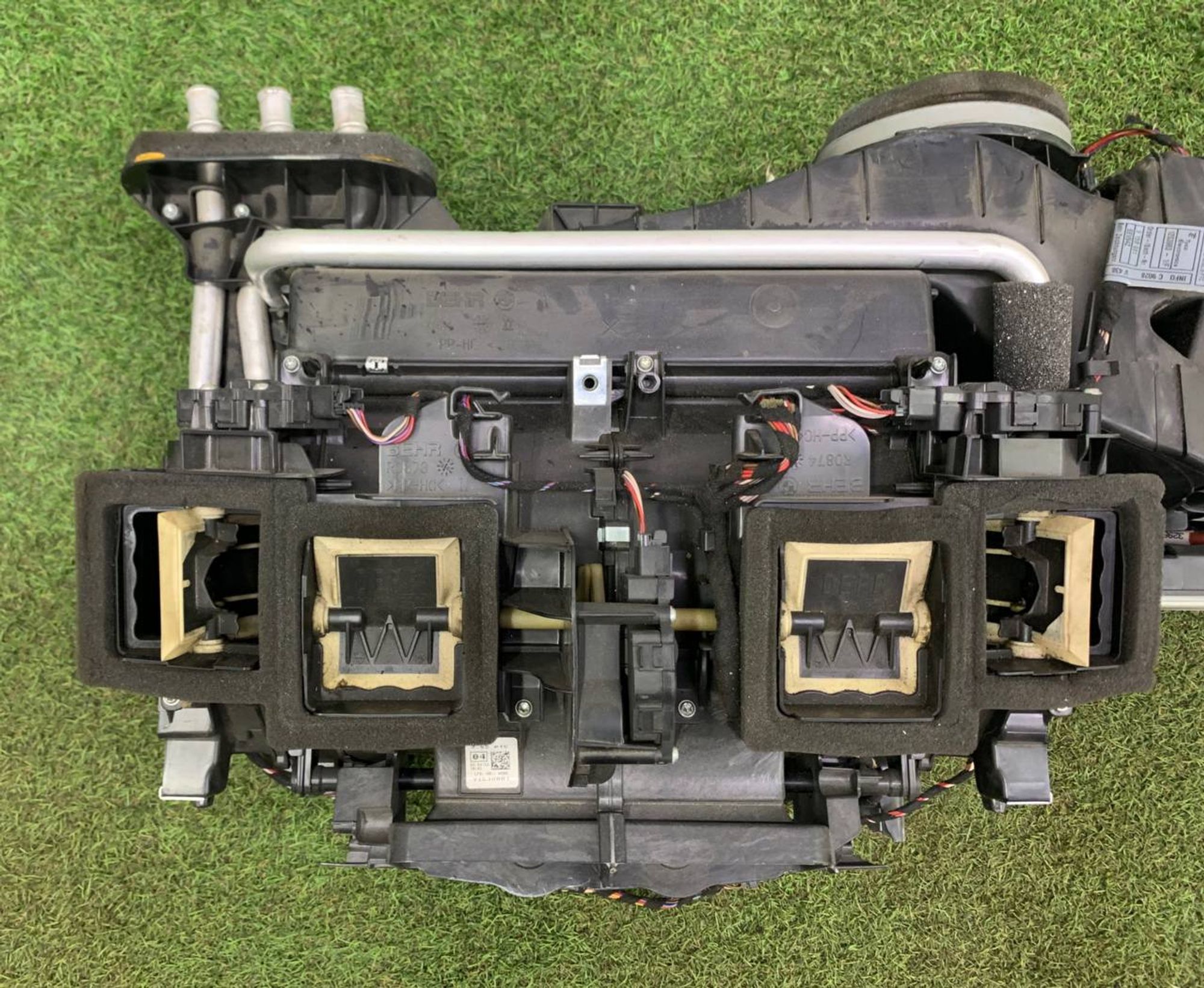 https://ycs.partsauto.market/partsauto-images/thmbs/h353NjtZg3VDP19b5HMt7LlpbQ93/3cb031d61cb7ecf854b7e87e77f75fb6/b2636bbda6ae0c2e73cf4cb254a8e5e5.jpg