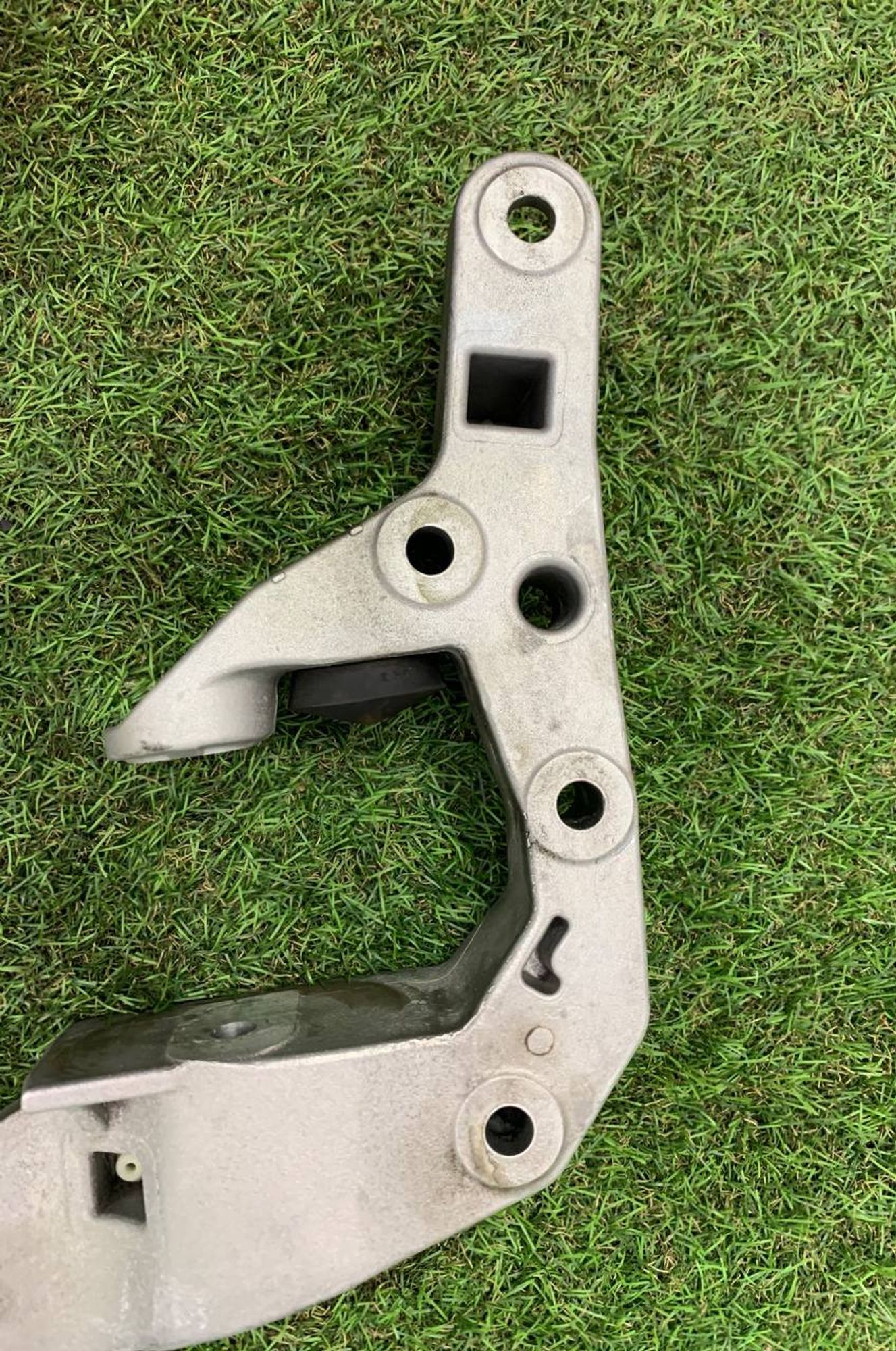 Кронштейн АКПП BMW G05, 8000 рублей, Москва