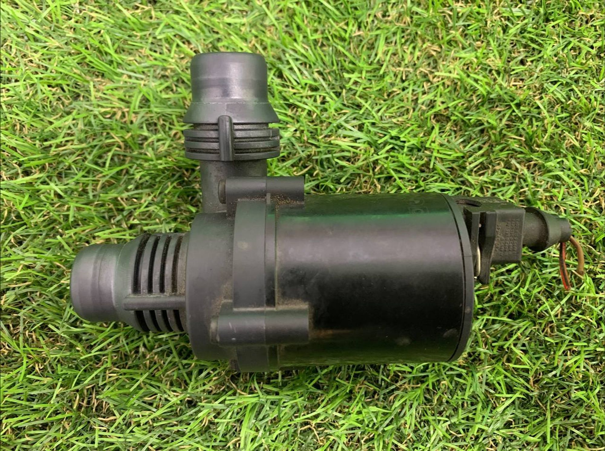 https://ycs.partsauto.market/partsauto-images/thmbs/h353NjtZg3VDP19b5HMt7LlpbQ93/3cbe83f8e9d67f0f610585ce248b9cb7/fdd829e863201dc5a66b15ee5f74016a.jpg