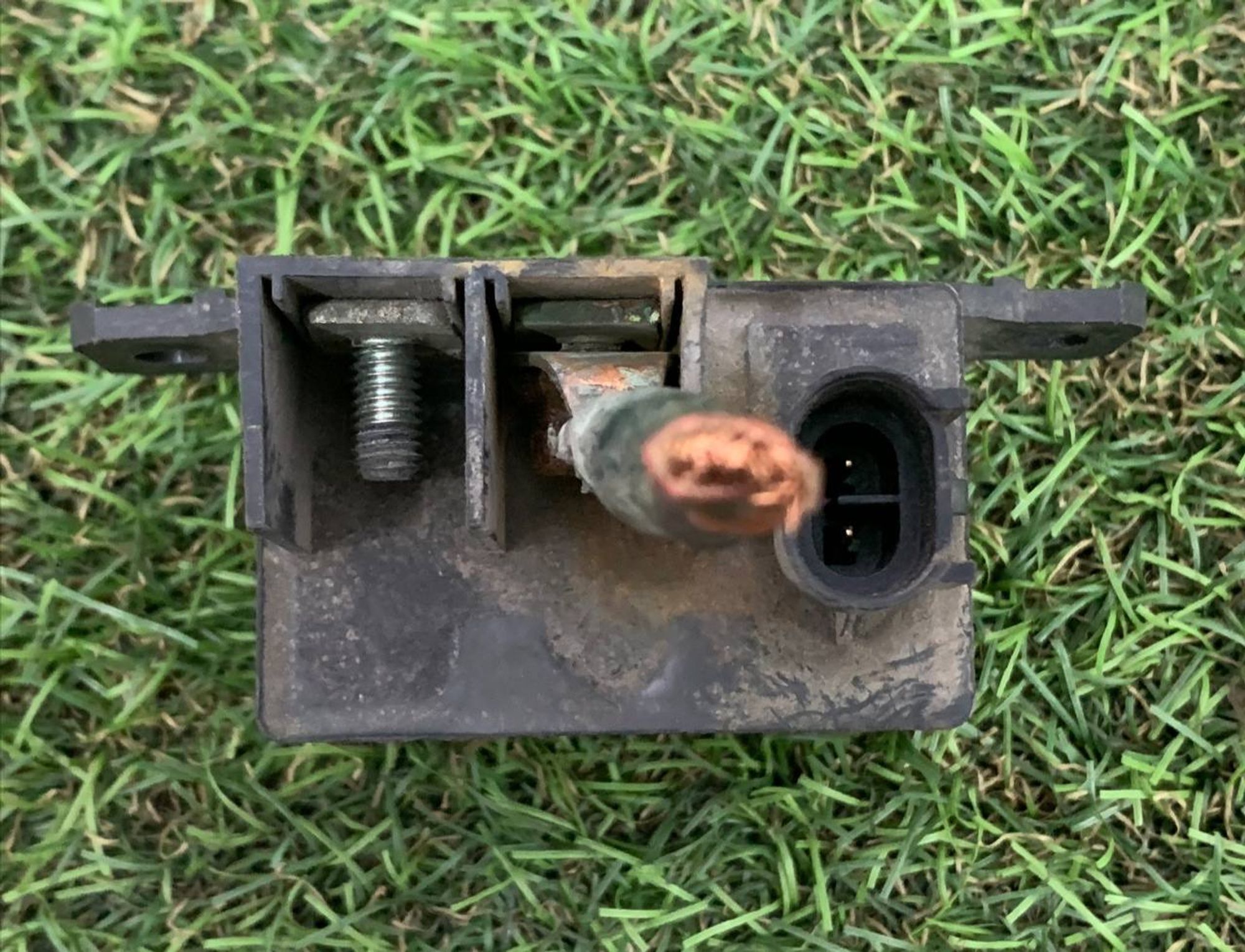 Реле вентилятора BMW F10 F30 F01 E70 E71 E90, 2000 рублей, Москва