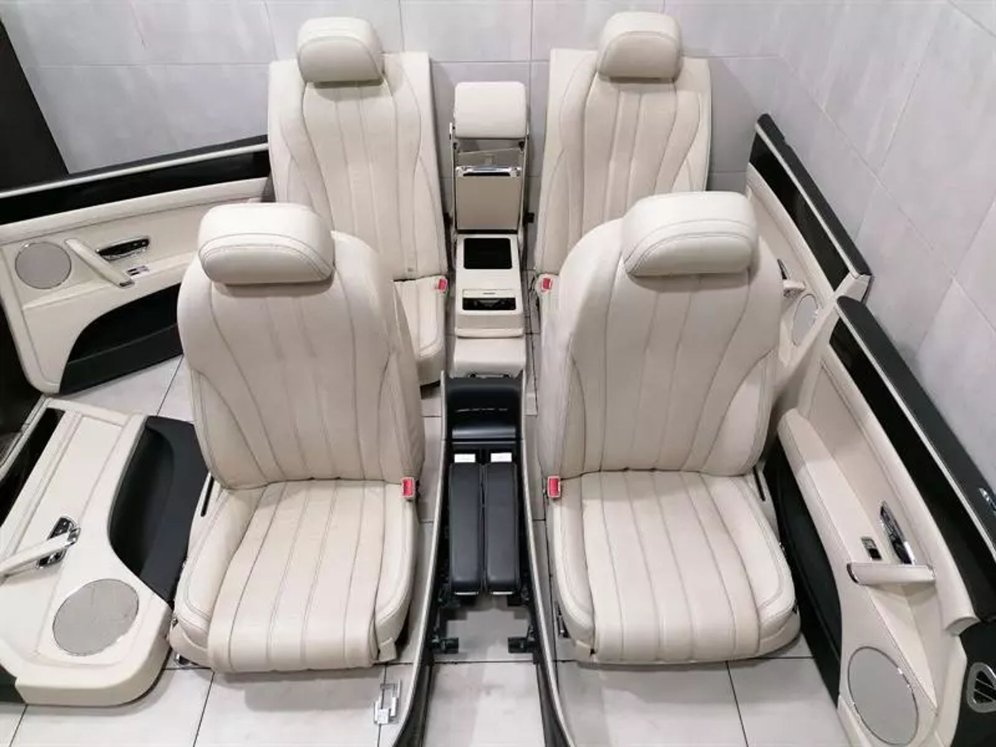 Комплект сидений BENTLEY FLYING TRACK MK2 13-19 вентиляция массаж, 640000 рублей, Москва