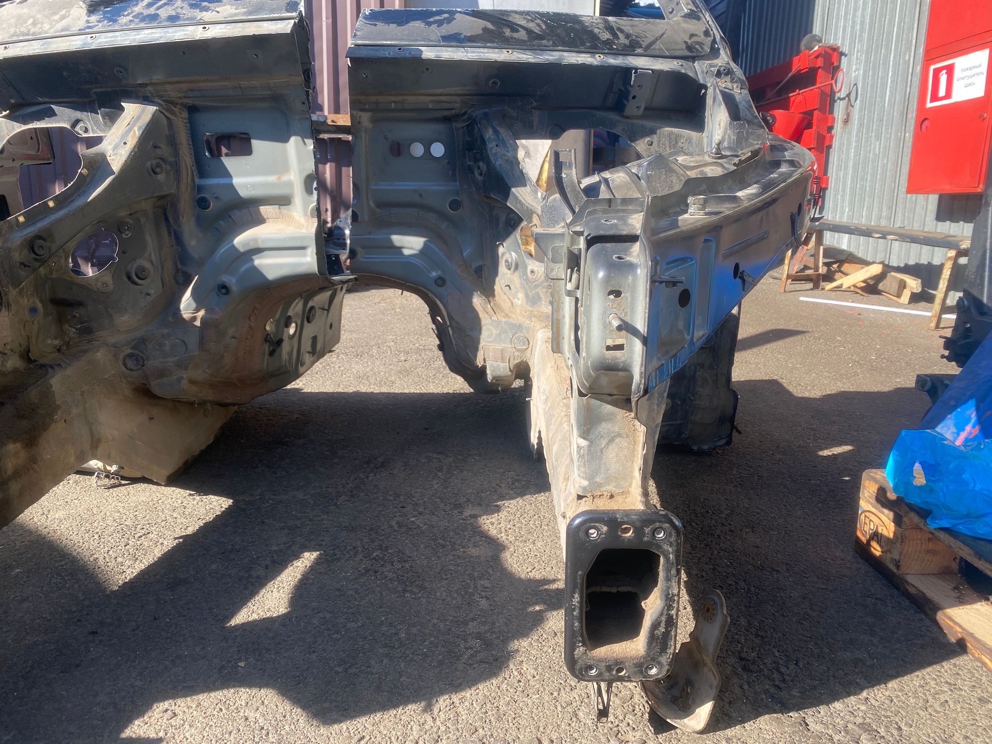 https://ycs.partsauto.market/partsauto-images/thmbs/h353NjtZg3VDP19b5HMt7LlpbQ93/3f550e1b61148f834cbb712645d9a17b/7a2ef2092d3d7513cae0a9ba9ee349a8.jpg