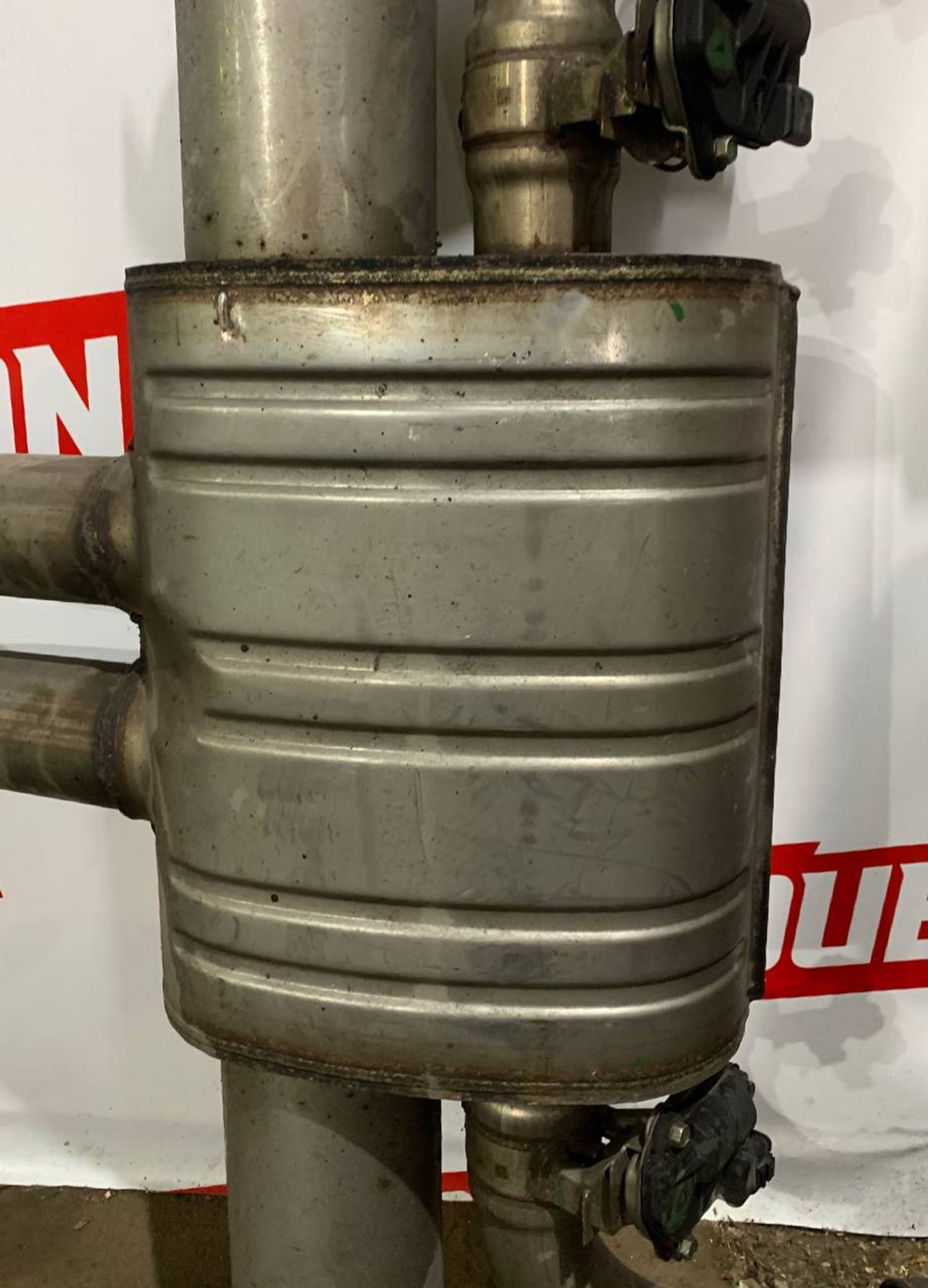https://ycs.partsauto.market/partsauto-images/thmbs/h353NjtZg3VDP19b5HMt7LlpbQ93/41f1b3084d98edd5dfc3c6651f1b2671/d328941d46b471ee2649e4acb0086940.jpg