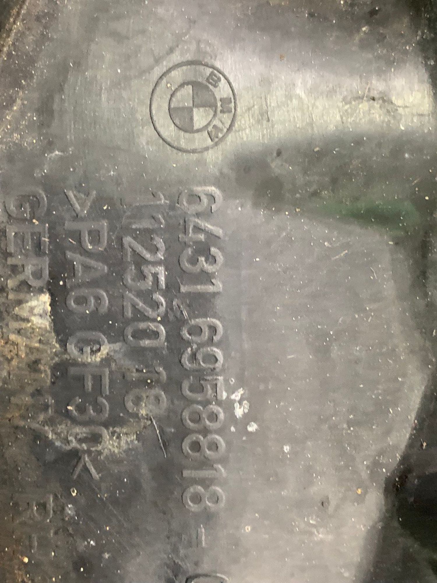 https://ycs.partsauto.market/partsauto-images/thmbs/h353NjtZg3VDP19b5HMt7LlpbQ93/424b52ee81a9efd9a377155dbeef4118/062e3c249ef85b6aa1eccadd4a8e4fd7.jpg